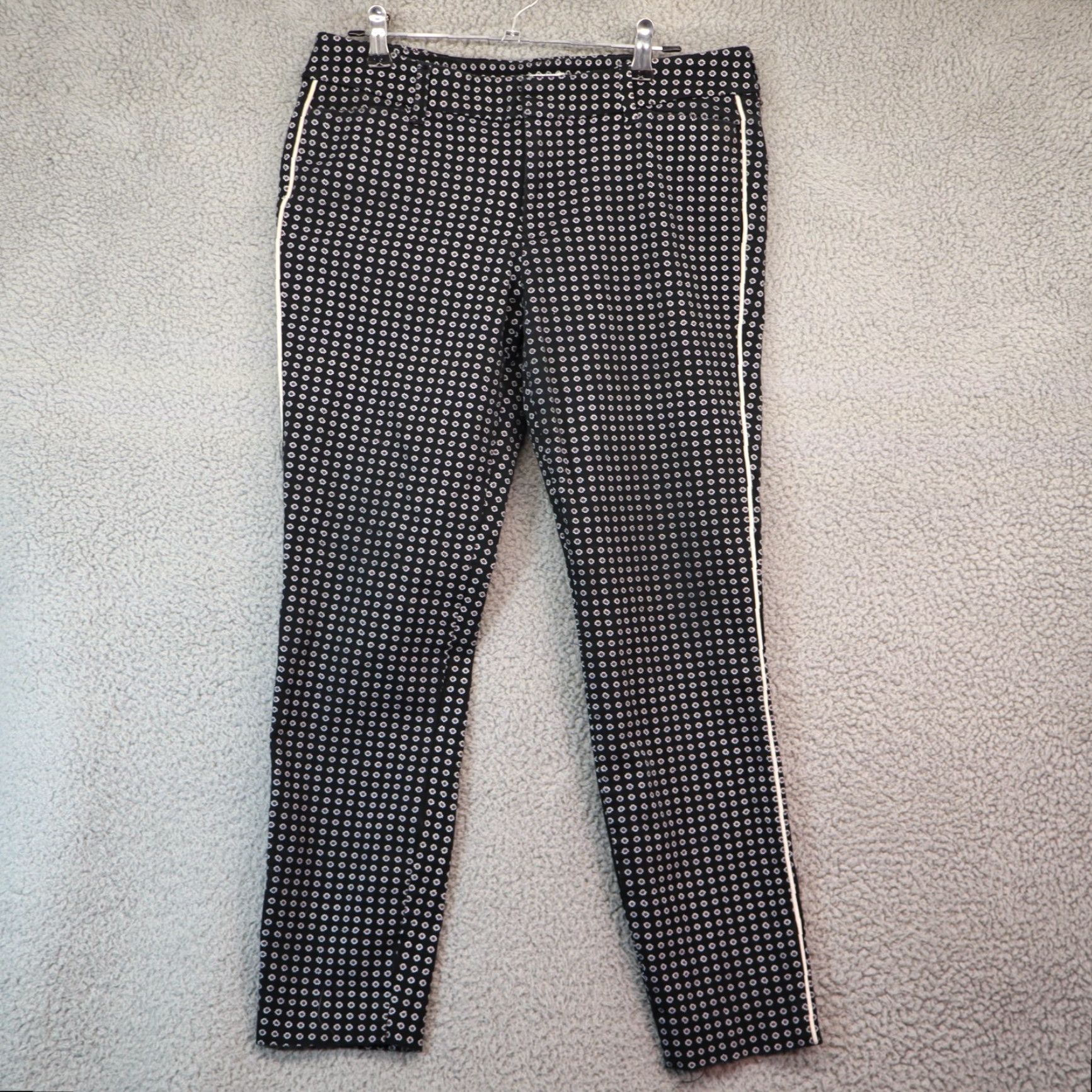 Old Navy Old Navy Womens Pants 8 Regular Diamond Pattern Argyle Diva Chino Pockets Casual Blue Size 30" / US 8 / IT 44 - 2 Thumbnail