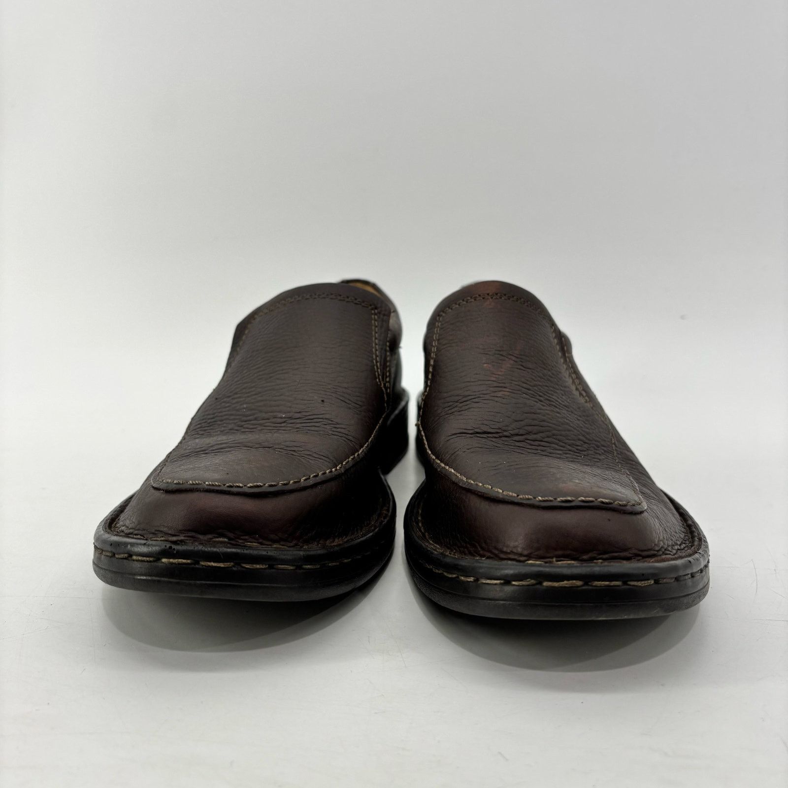 Clarks Clarks Mens Size 7 Brown Loafers Slip On Leather Ortholite Size US 7 / EU 40 - 8 Thumbnail