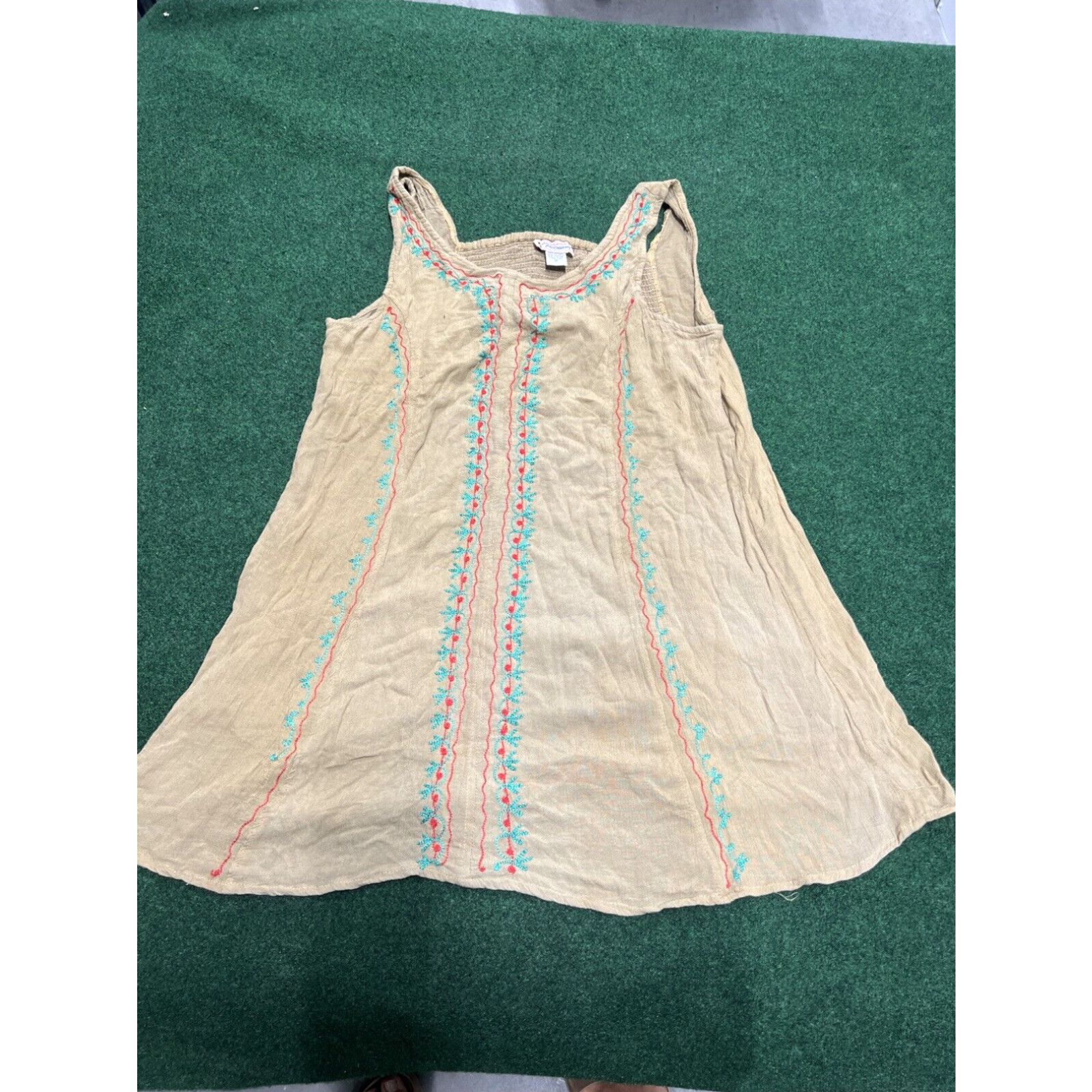 Vintage JUST CRUISING Boho Dress Womens Tan Flowers Beach Free Size Size ONE SIZE - 1 Thumbnail
