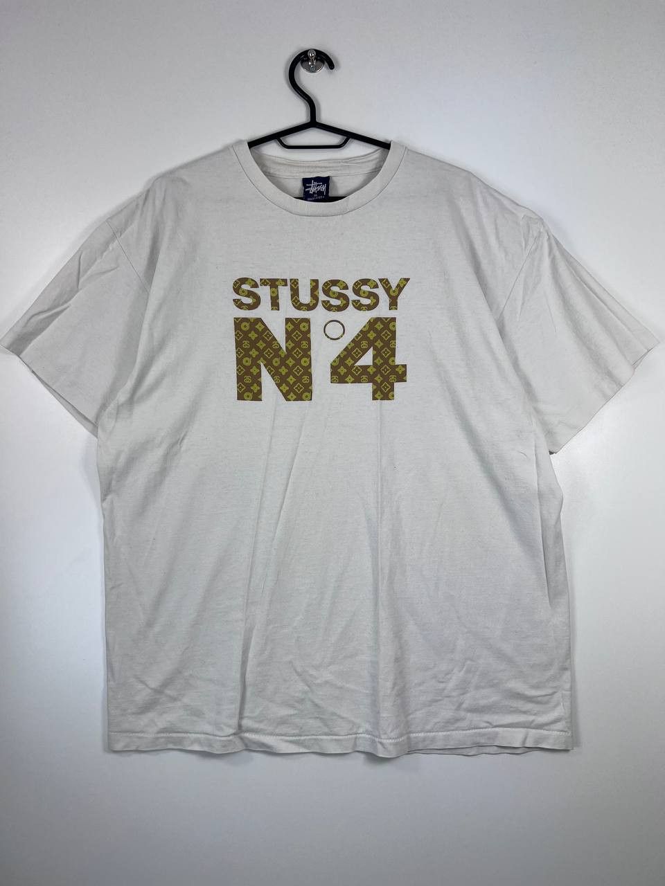 Stussy Stussy No4 T-Shirt Made In USA Vintage LV Monogram Size XL Size US XL / EU 56 / 4 - 1 Thumbnail