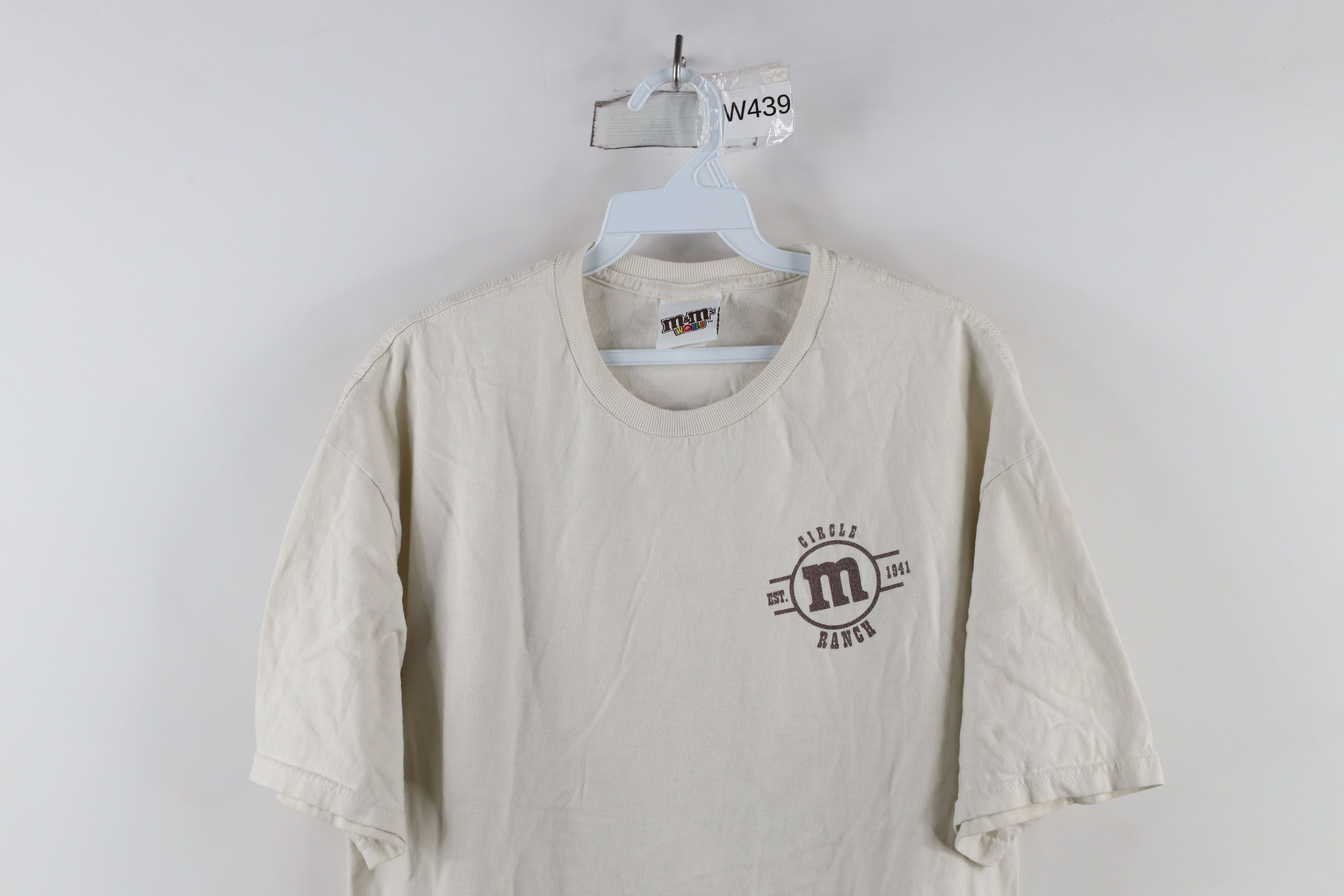 Vintage Vintage Y2K M&Ms World Western Circle Ranch Cowboy T-Shirt Size US L / EU 52-54 / 3 - 2 Thumbnail