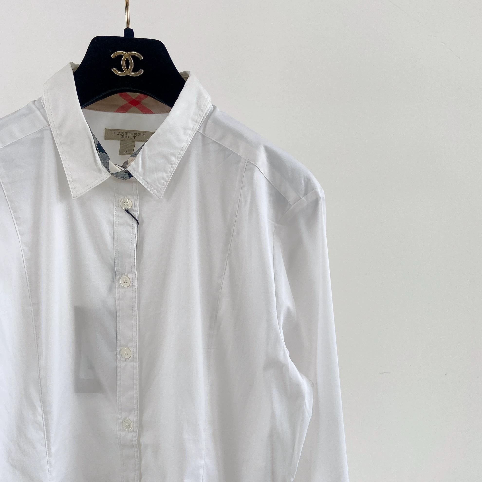 Burberry Burberry White Shirt M with Tags 7763 Size M / US 6-8 / IT 42-44 - 4 Thumbnail