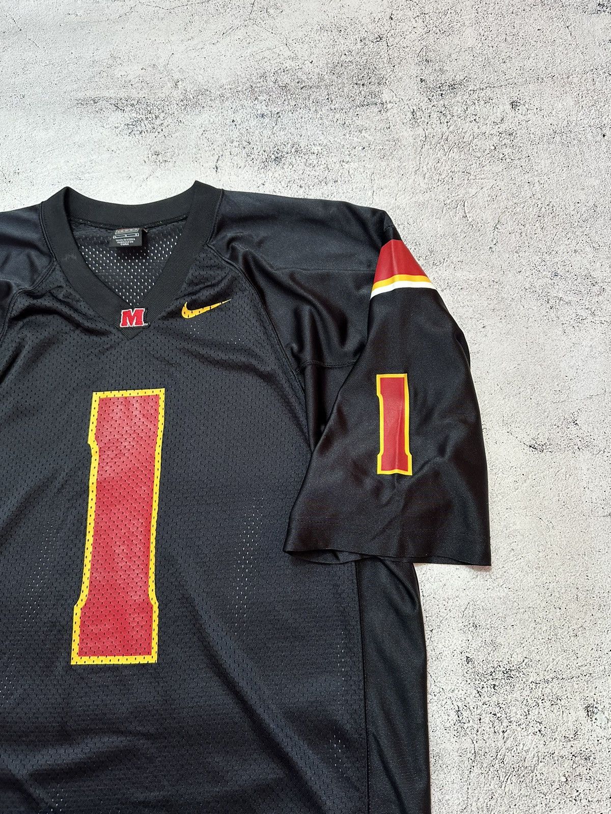 Nike Vintage Nike Maryland Terrapins Black NCAA Football Jersey Size US L / EU 52-54 / 3 - 9 Thumbnail