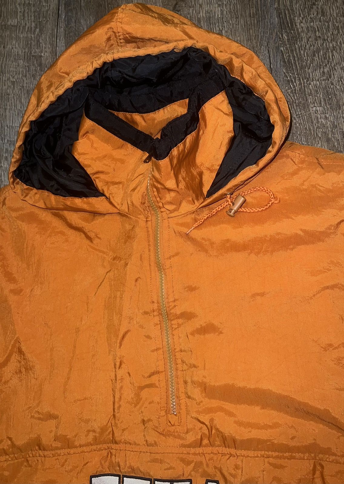 Majestic Vintage Texas Longhorns Puffer Jacket Size XL NCAA Size US XL / EU 56 / 4 - 6 Thumbnail
