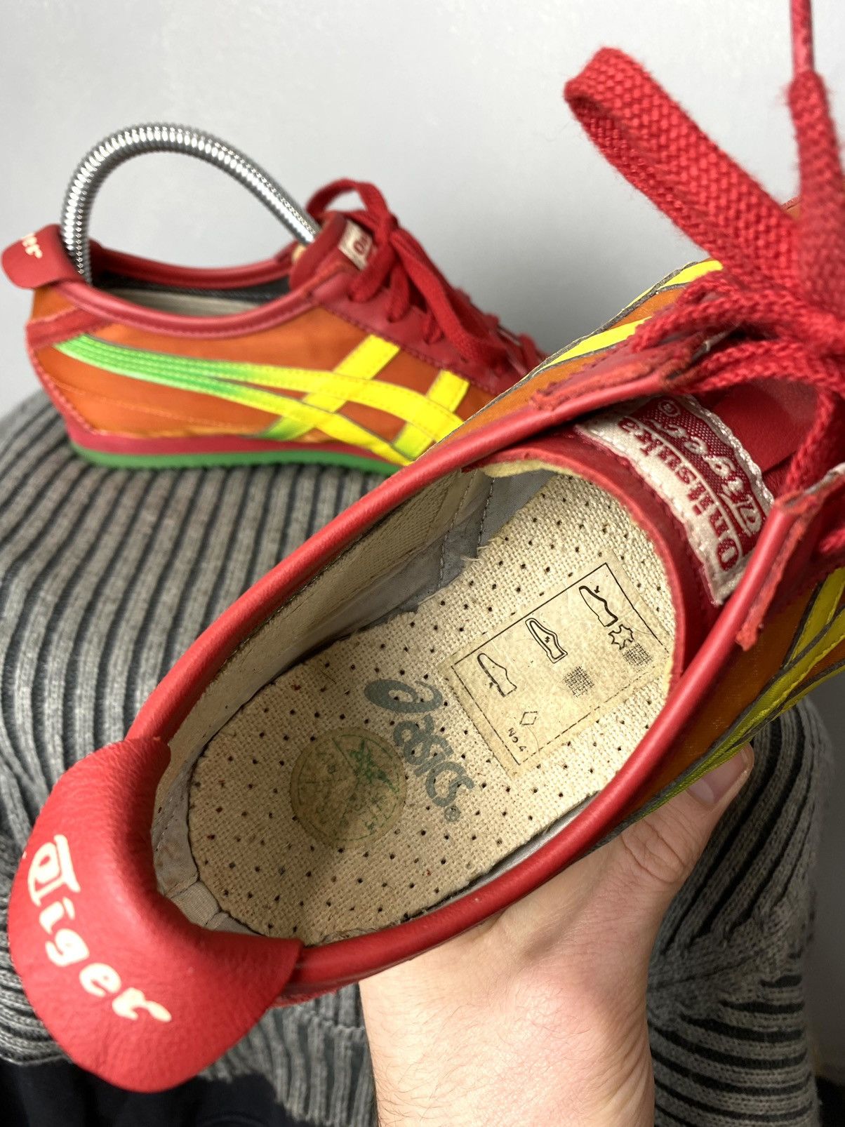 Asics Rare! Vintage Onitsuka Tiger Low Top Sneakers Asics Size US 7 / IT 37 - 13 Thumbnail