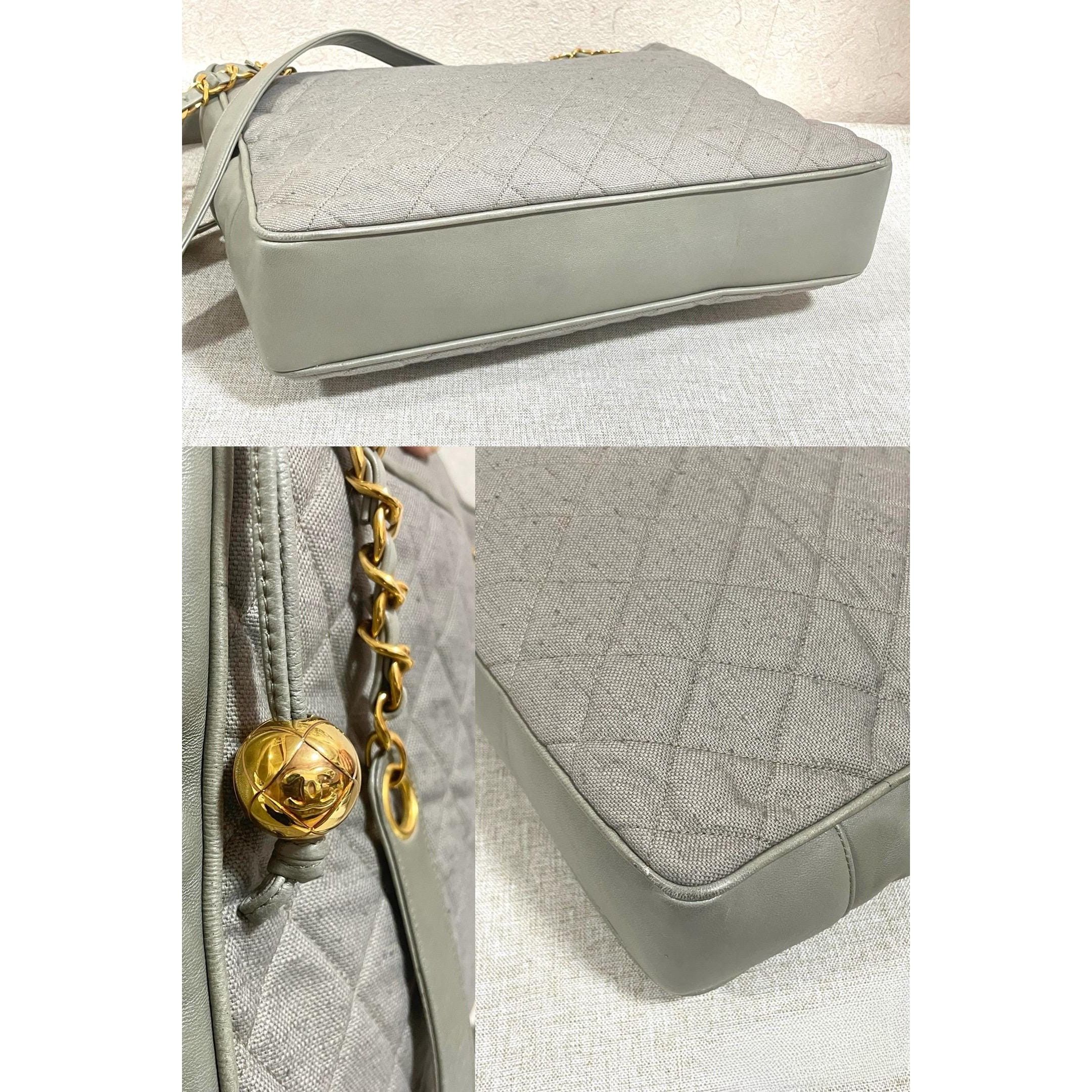 Chanel Vintage CHANEL taupe grey canvas and lambskin shoulder tote Size ONE SIZE - 8 Thumbnail