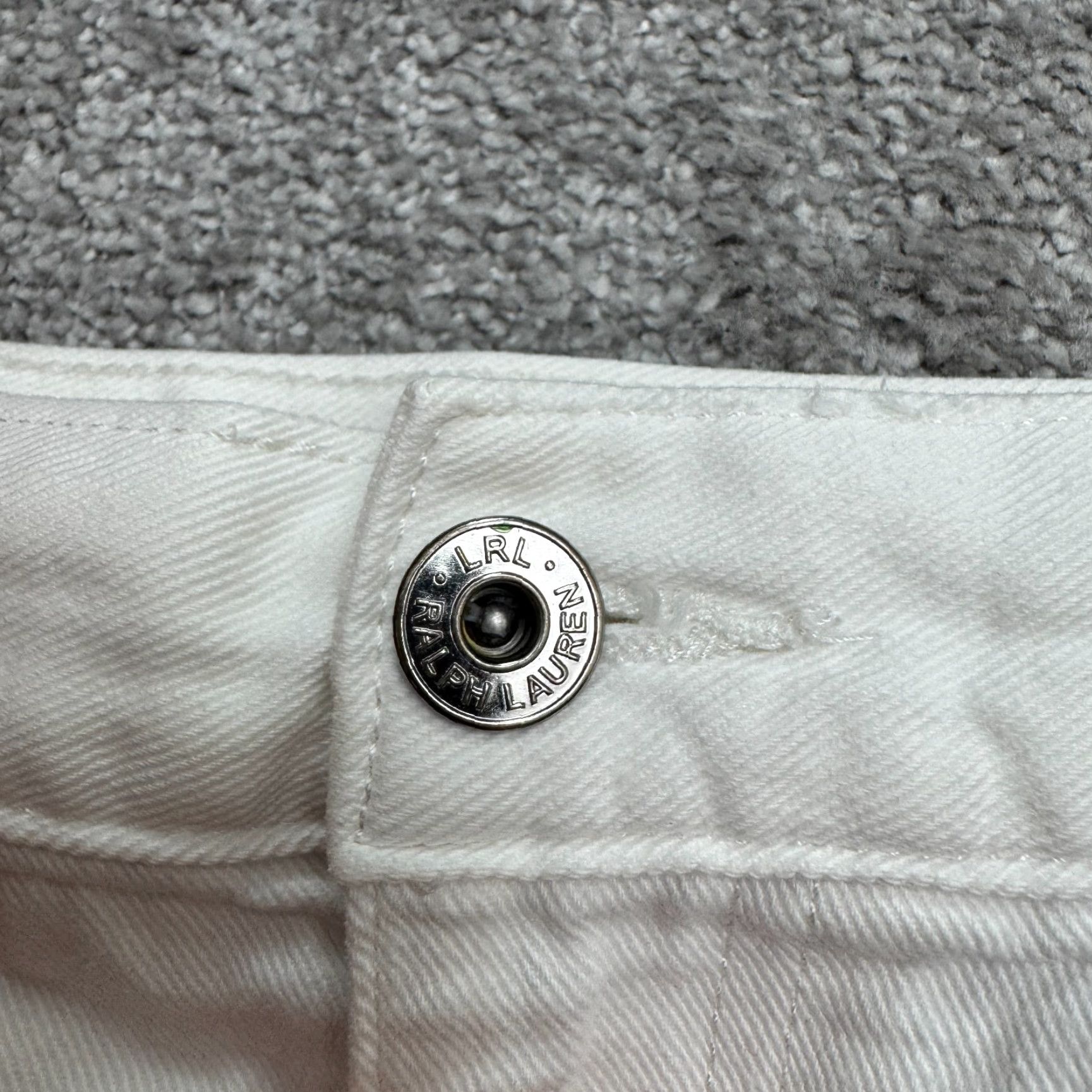 Ralph Lauren Lauren Ralph Lauren Jeans Women White Distressed Embroidered 12 Denim Straight 5-Pocket Comfort Stretch Baggy? (Need to fix) Size 34" / US 12 / IT 48 - 4 Thumbnail