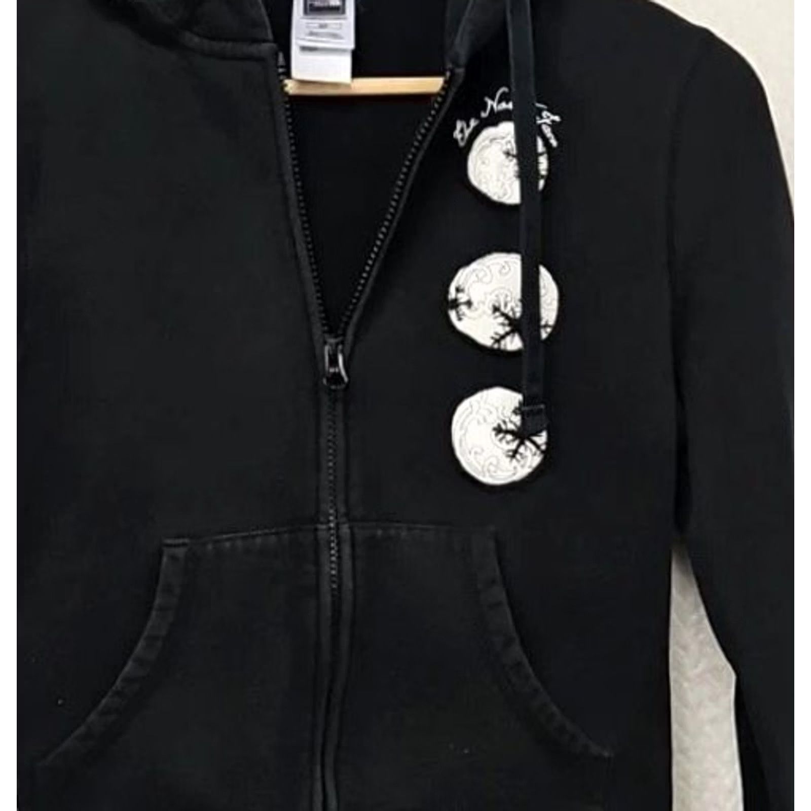 The North Face The North Face Women’s Small Black Zip Hoodie Outdoor Sweatshirt Logo Pockets Full Zip Hooded Jacket Midwest? Size S / US 4 / IT 40 - 2 Thumbnail