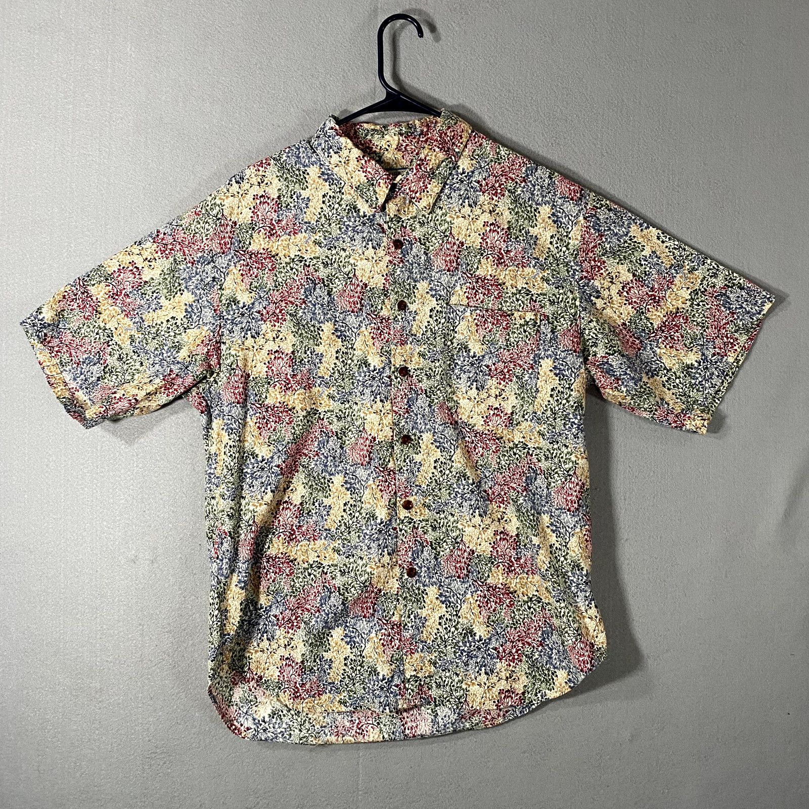 Other Straight Down Button Up Floral Shirts USA Made Mens Small Size US S / EU 44-46 / 1 - 1 Thumbnail