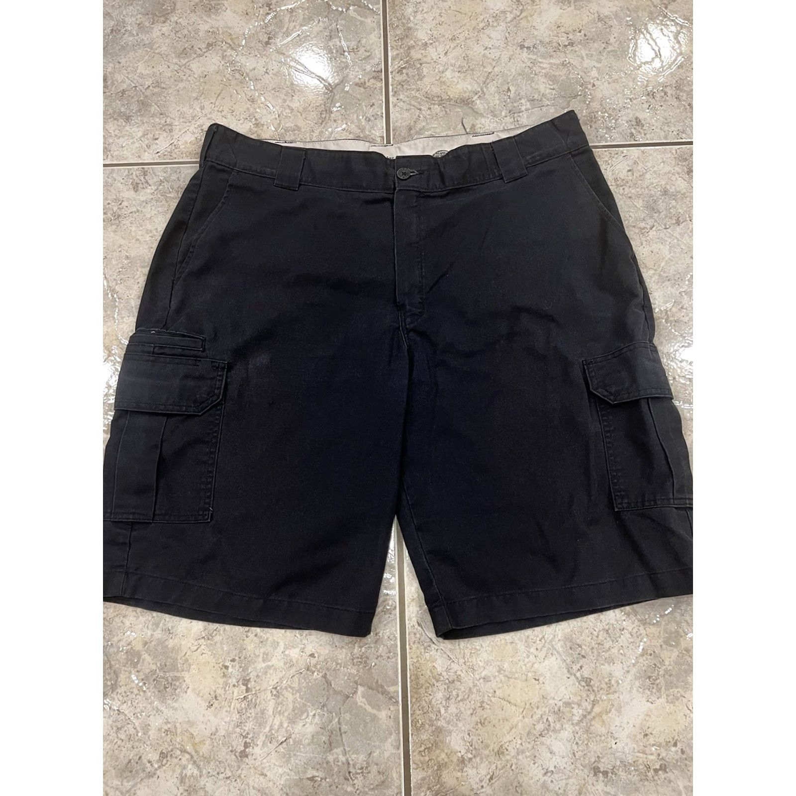 Dickies Dickies Mens 40 Regular Fit Cargo Short Twill Canvas Black 11" Inseam VNTG No Size US 40 / EU 56 - 2 Thumbnail