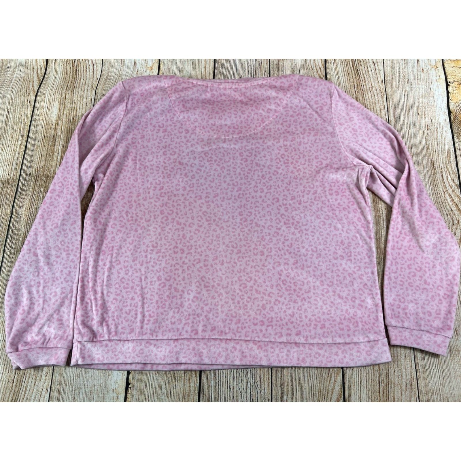 Juicy Couture Juicy Couture Women Sleep Top Pink Leopard Rhinestone Velour Medium Cozy Round Neck Pullover Sleeves Long Size M / US 6-8 / IT 42-44 - 2 Thumbnail