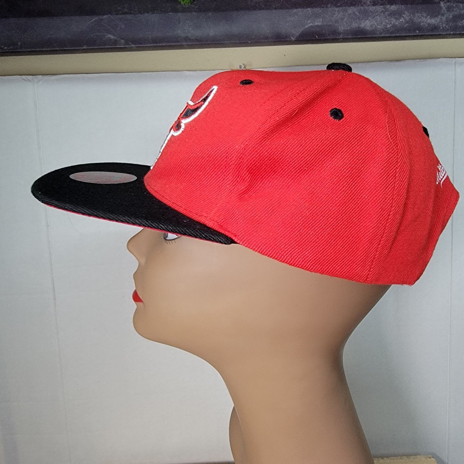 Mitchell & Ness Mitchell & Ness Chicago Bulls Snap Back Hat - NWT Size ONE SIZE - 5 Thumbnail