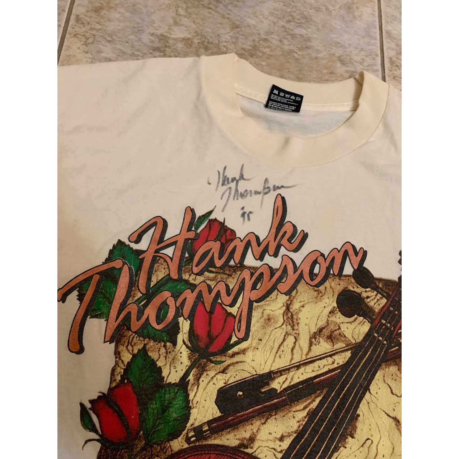 Other Vintage hank thompson autographed T shirt size large Size US L / EU 52-54 / 3 - 4 Thumbnail