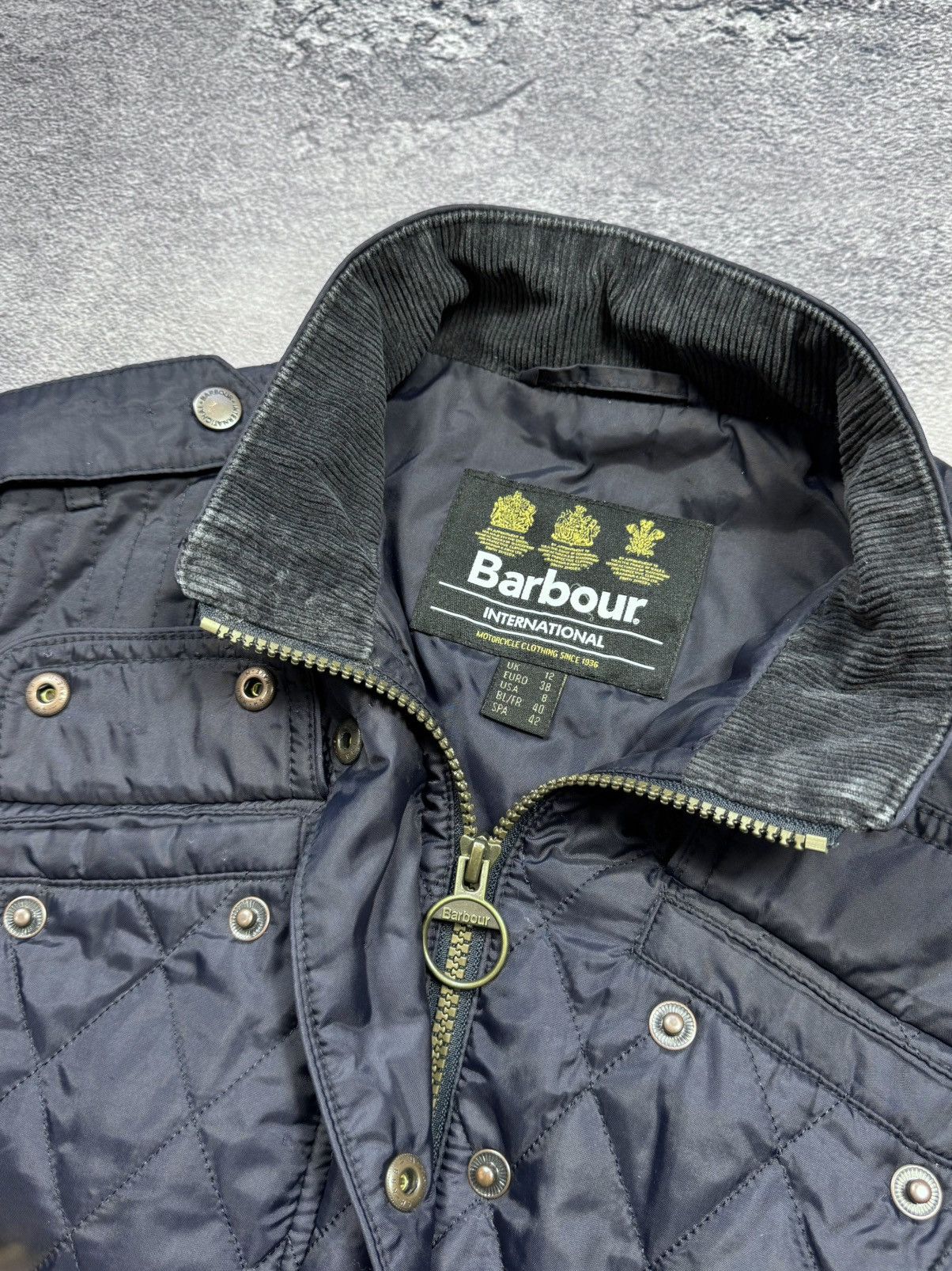 Barbour Barbour International Quilted Jacket — Classic Moto Style Size M / US 6-8 / IT 42-44 - 3 Thumbnail