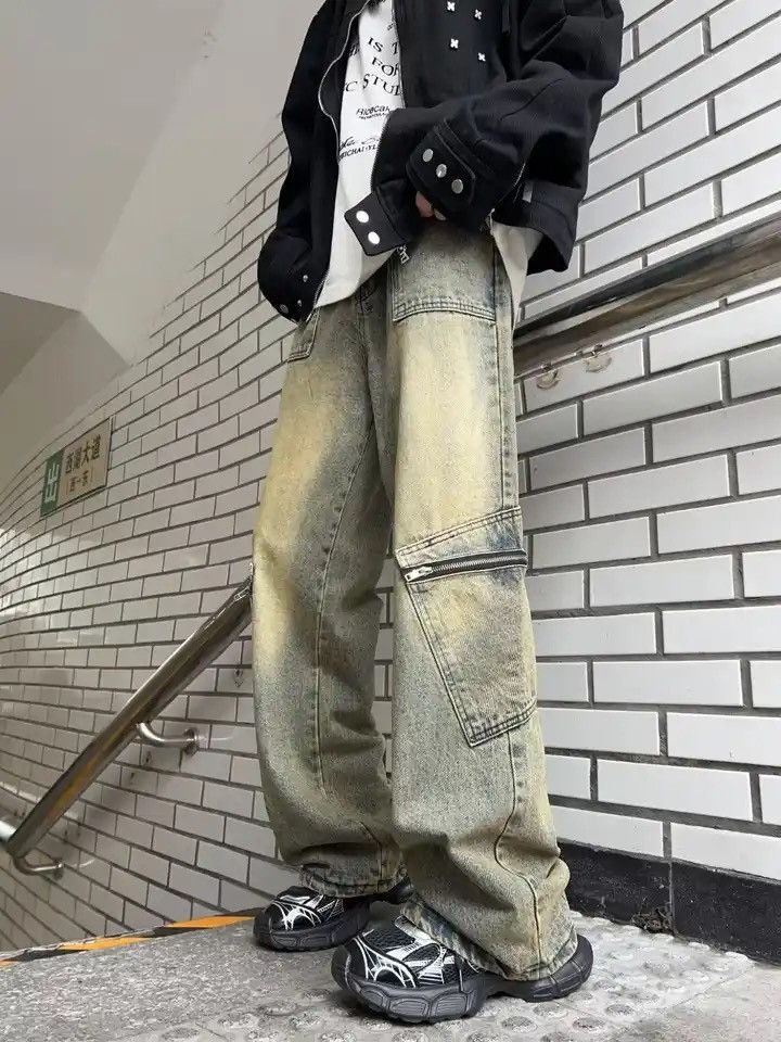 image of Vintage Streetwear Pocket Design Men Jeans Cargo Pants Loose in Blue Yellow (Size 30)