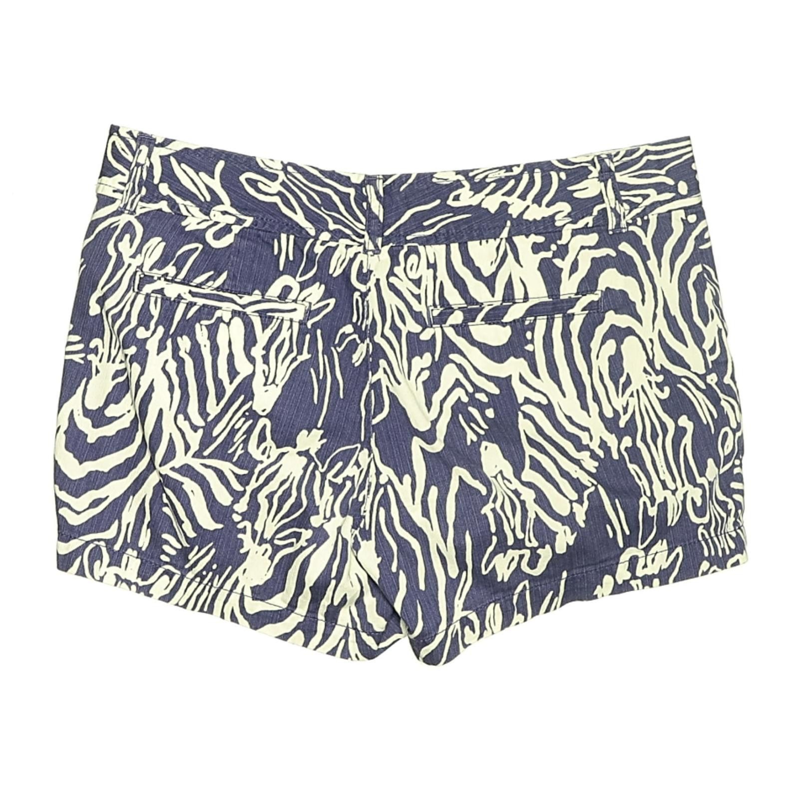 Other Lilly Pulitzer Zebra Blue Printed Callahan Shorts Size 6 Size 28" / US 6 / IT 42 - 2 Thumbnail