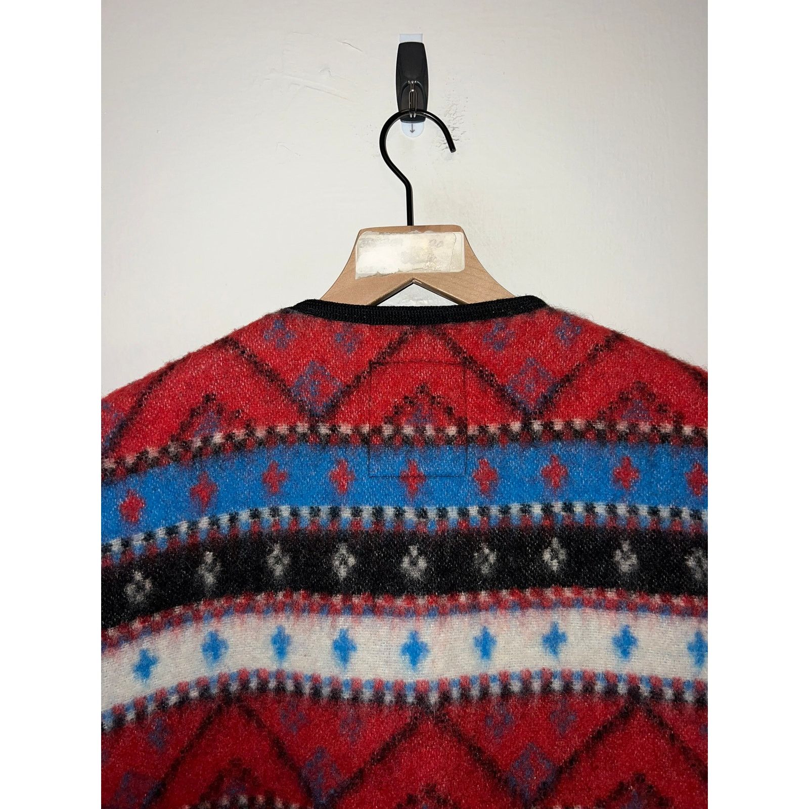 Vintage Vintage Norway Wool Vest Liliumn Design Of Norway XL Size US XL / EU 56 / 4 - 9 Thumbnail