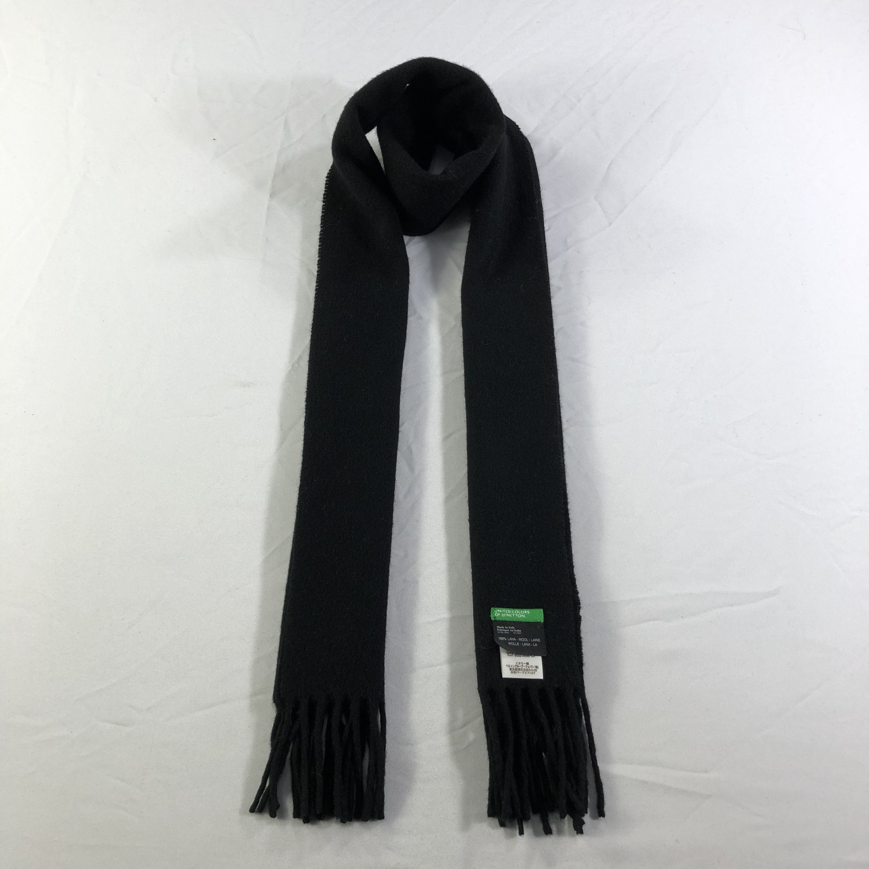 United Colors Of Benetton United Colors of Benetton Black Wool Scarf Muffler V1375 Size ONE SIZE - 1 Thumbnail