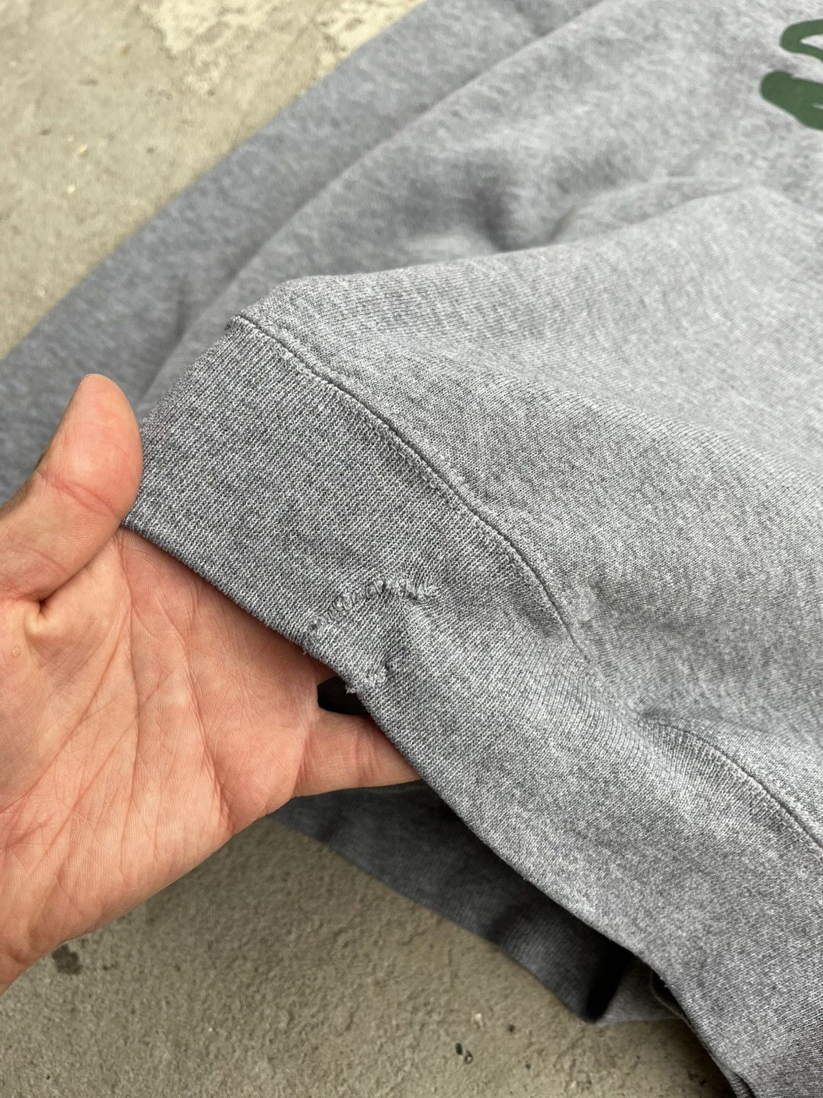 Russell Athletic 90’s Russell Athletic Vintage Boxy Baggy Oversize Sweatshirt Size US XL / EU 56 / 4 - 8 Thumbnail