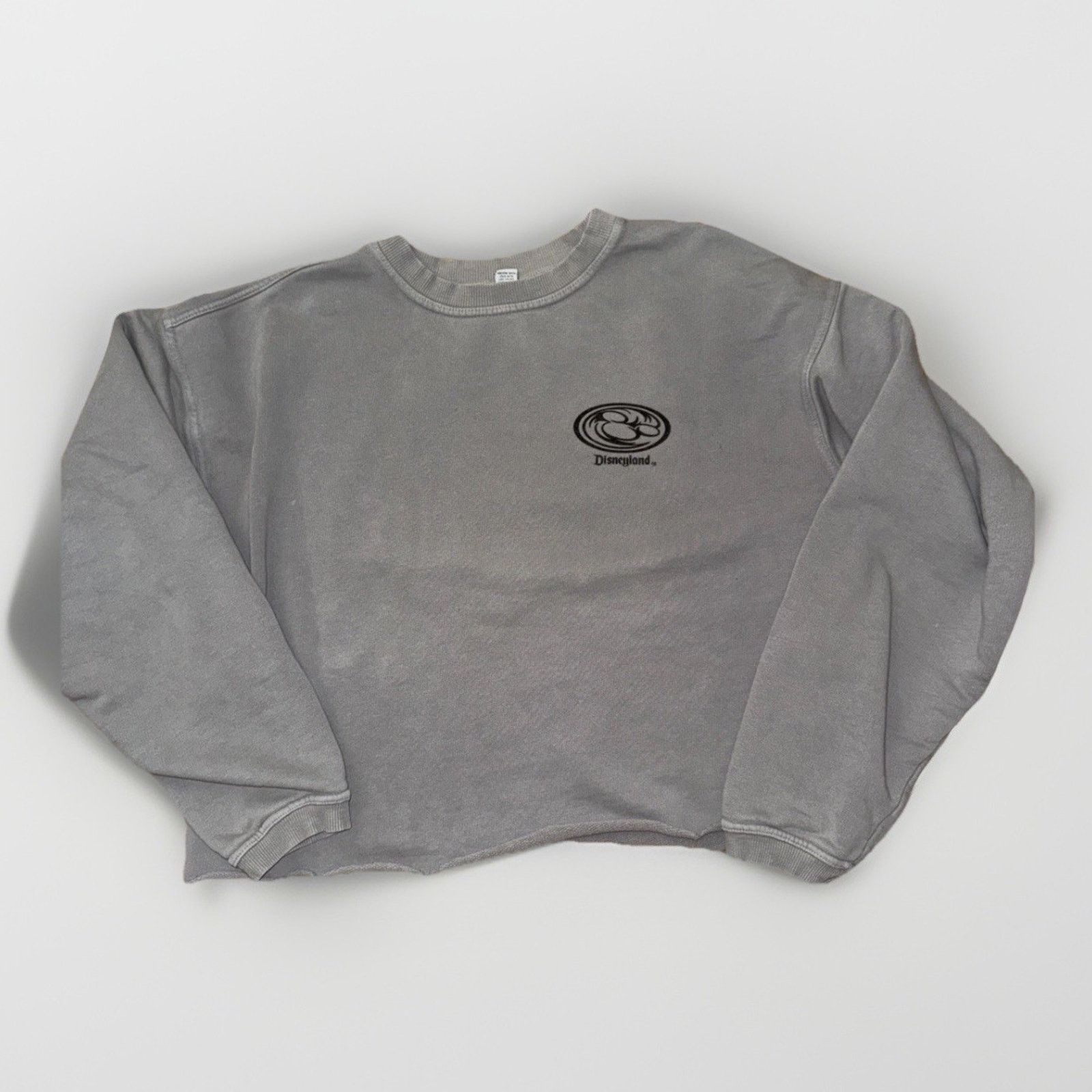 Disney Disney Mickey Mouse Surfing Cropped Crewneck Gray L 22x20 Size L / US 10 / IT 46 - 1 Thumbnail