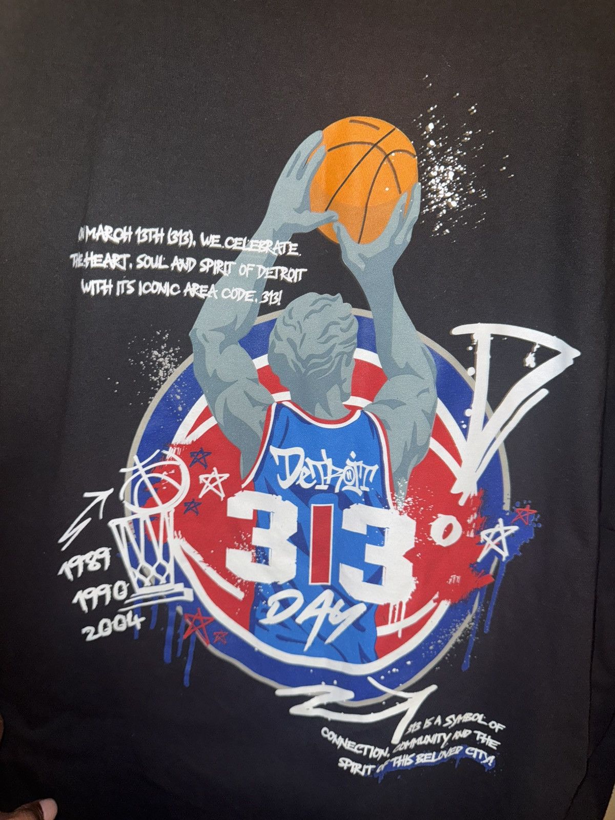 NBA 313 Day Detroit BBall Graphic Long Sleeve Tee Black men XL Size US XL / EU 56 / 4 - 2 Thumbnail