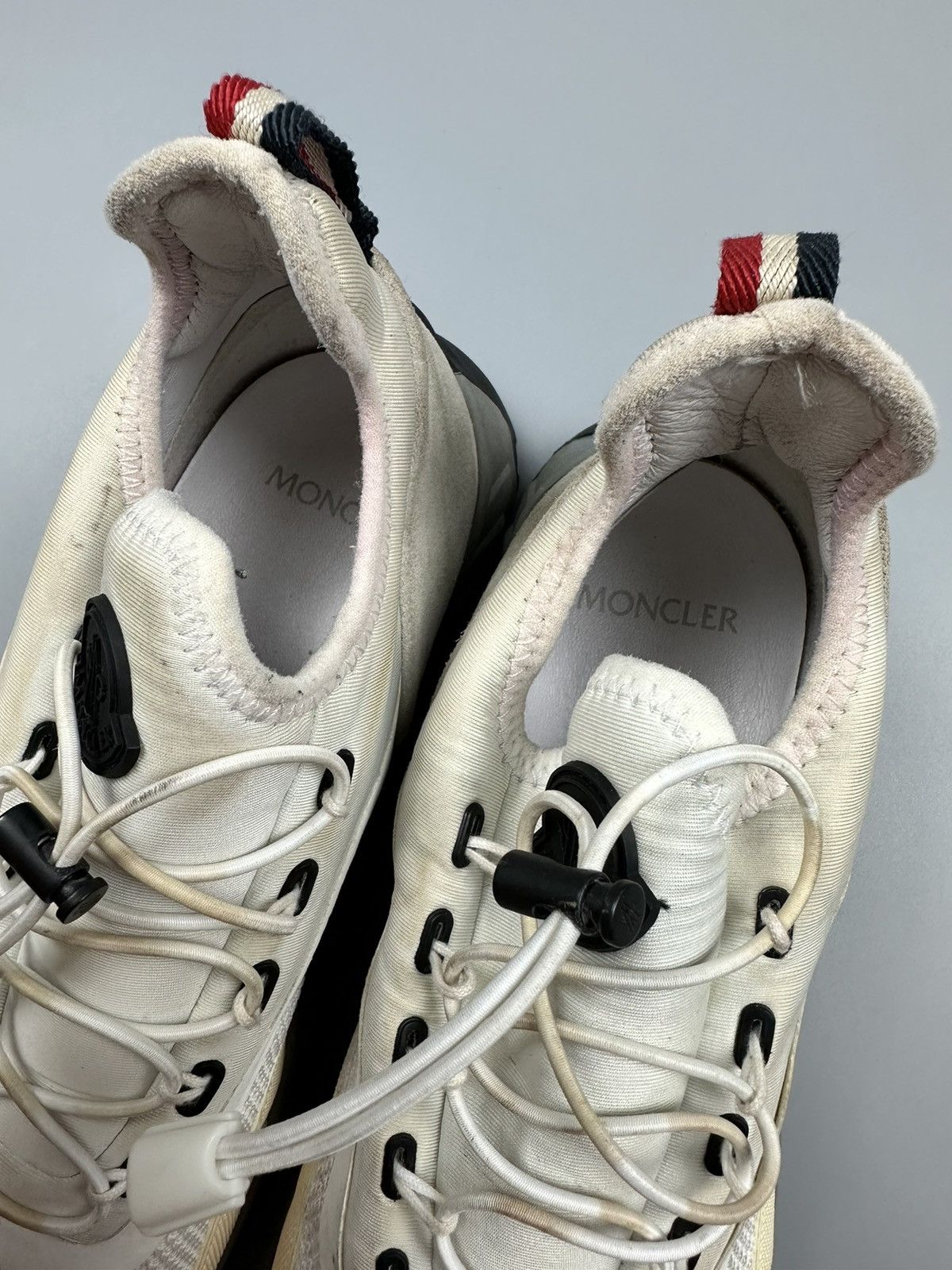 Moncler Moncler Sneakers Nylon/Suede Vibram White Mens Size US 9 / EU 42 - 16 Thumbnail
