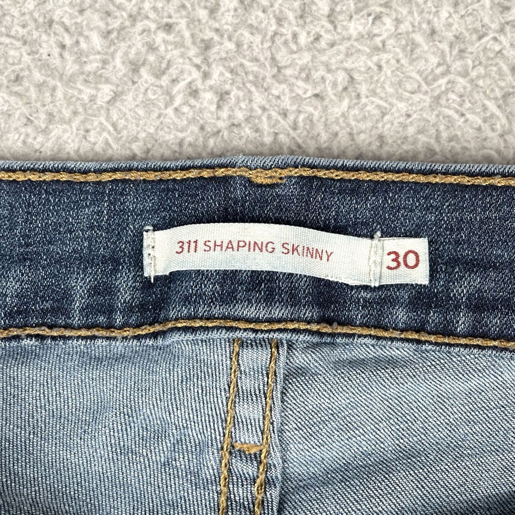 Levi's VINTAGE Levi’s Blue Denim Jeans 311 Shaping Skinny Women’s Size 30 EUC Size 30" / US 8 / IT 44 - 3 Thumbnail