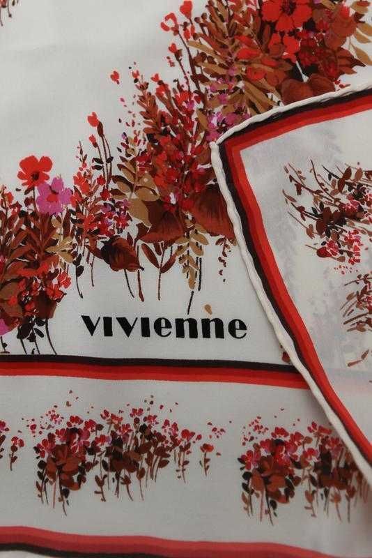 Vivienne Westwood Vivienne Westwood Silk Vintage Scarf Size ONE SIZE - 1 Thumbnail