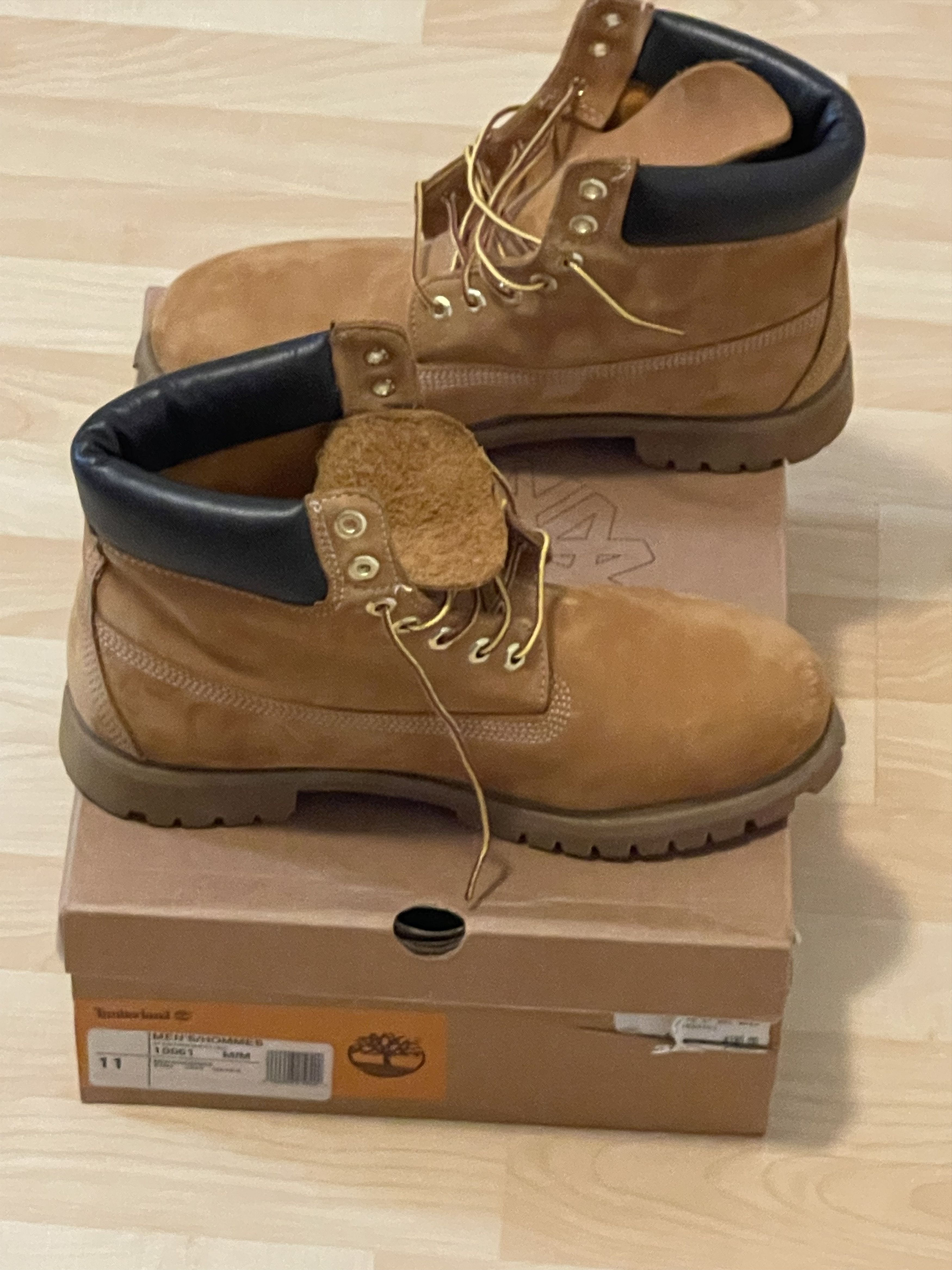 Timberland Timberland wheat 6 inch boot Size US 11 / EU 44 - 2 Thumbnail