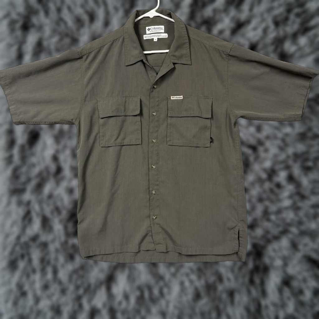 Olive Columbia Button-Up Shirt Mens M Olive Green Short Sleeve Check Outdoor Casual Workwear Hosiery? Size US M / EU 48-50 / 2 - 1 Thumbnail