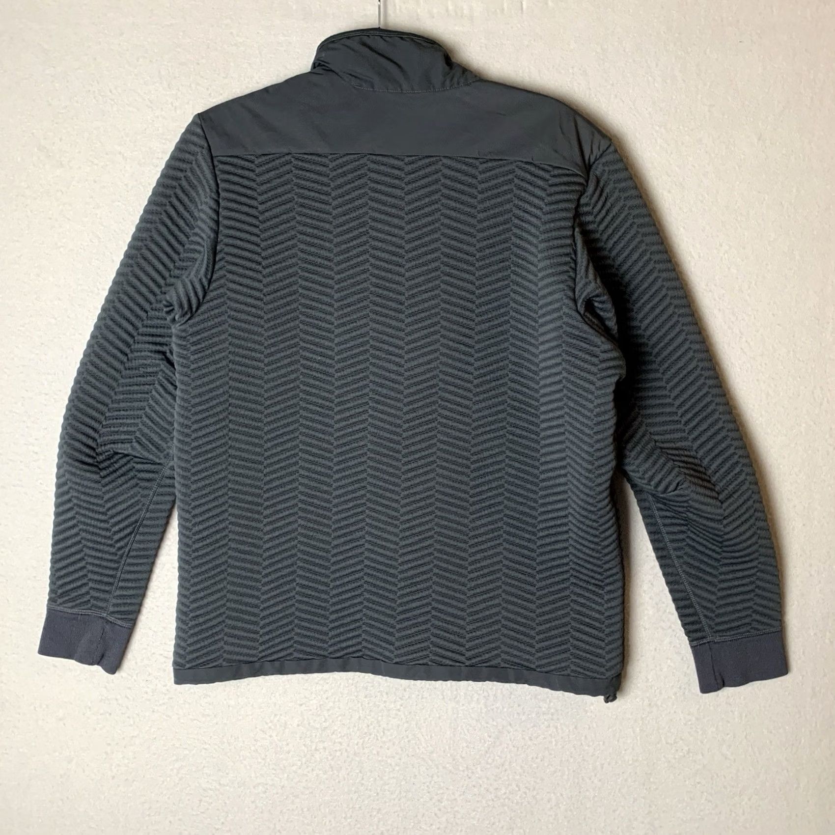 Helly Hansen Helly Hansen Shacket M Men Black Lillo Pullover Quilted Snap Dadcore Outdoor Shirt Sweater Size US M / EU 48-50 / 2 - 3 Thumbnail