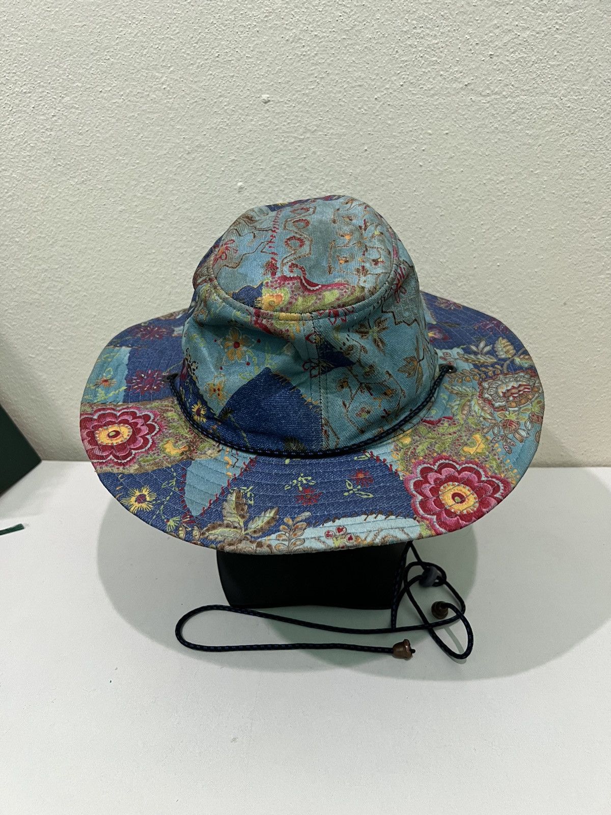 Japanese Brand Japanese Brand Overprint Bucket Hats Size ONE SIZE - 5 Thumbnail