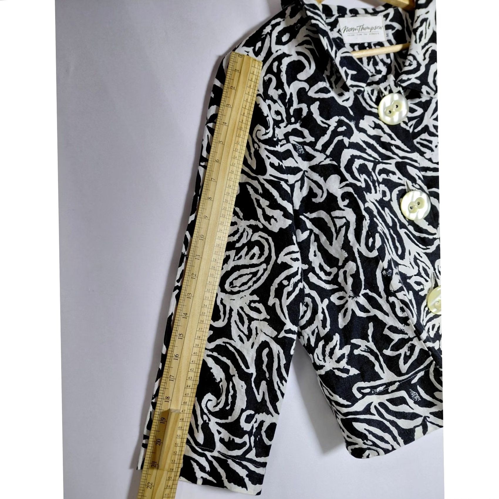 Jim Thompson Norm Thompson Jacket Black White Paisley Long Sleeve 100% Linen Size M Women Size M / US 6-8 / IT 42-44 - 6 Thumbnail