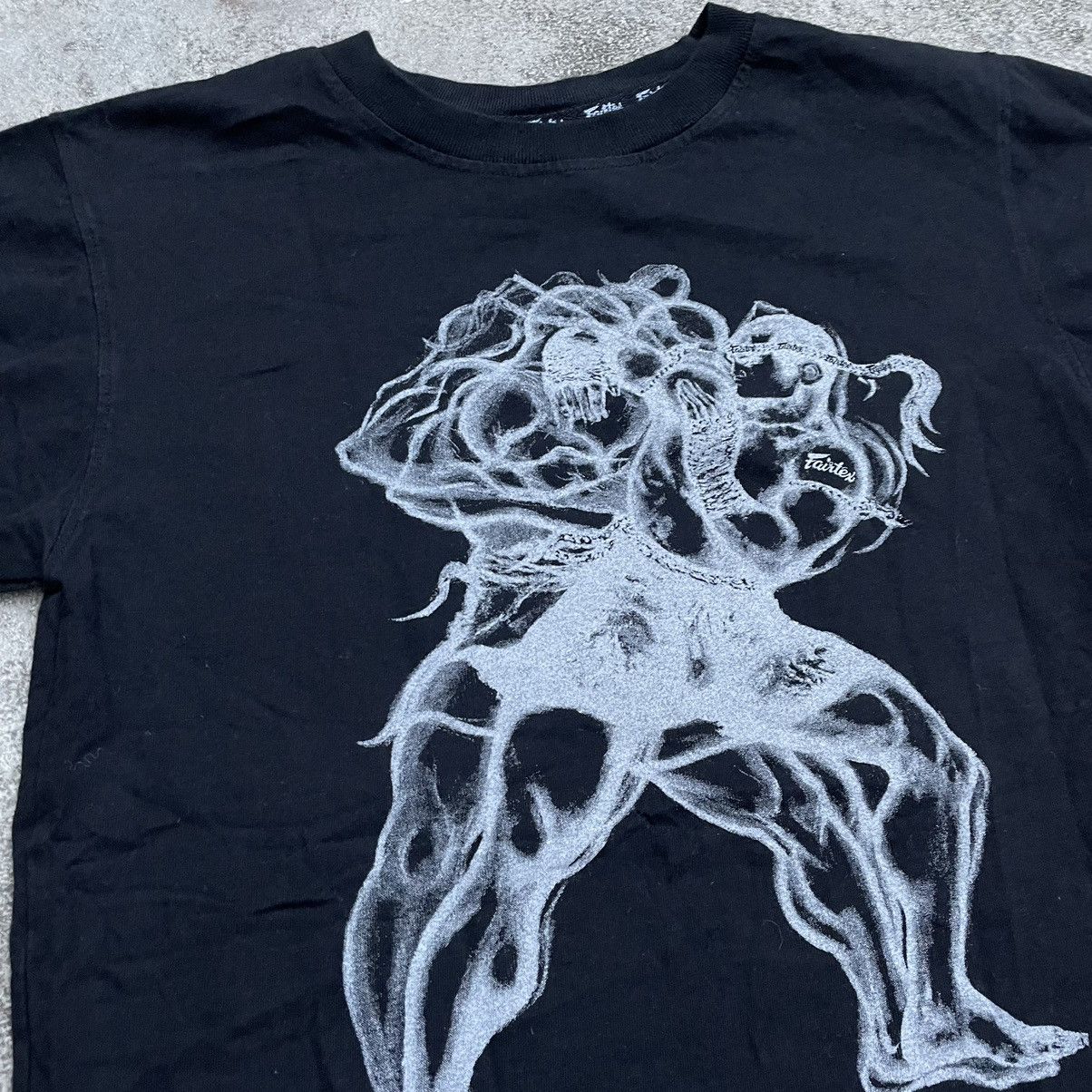 Vintage Vintage Y2K Graphic Tee Abstract Horror Streetwear Relaxed S Size US S / EU 44-46 / 1 - 4 Thumbnail