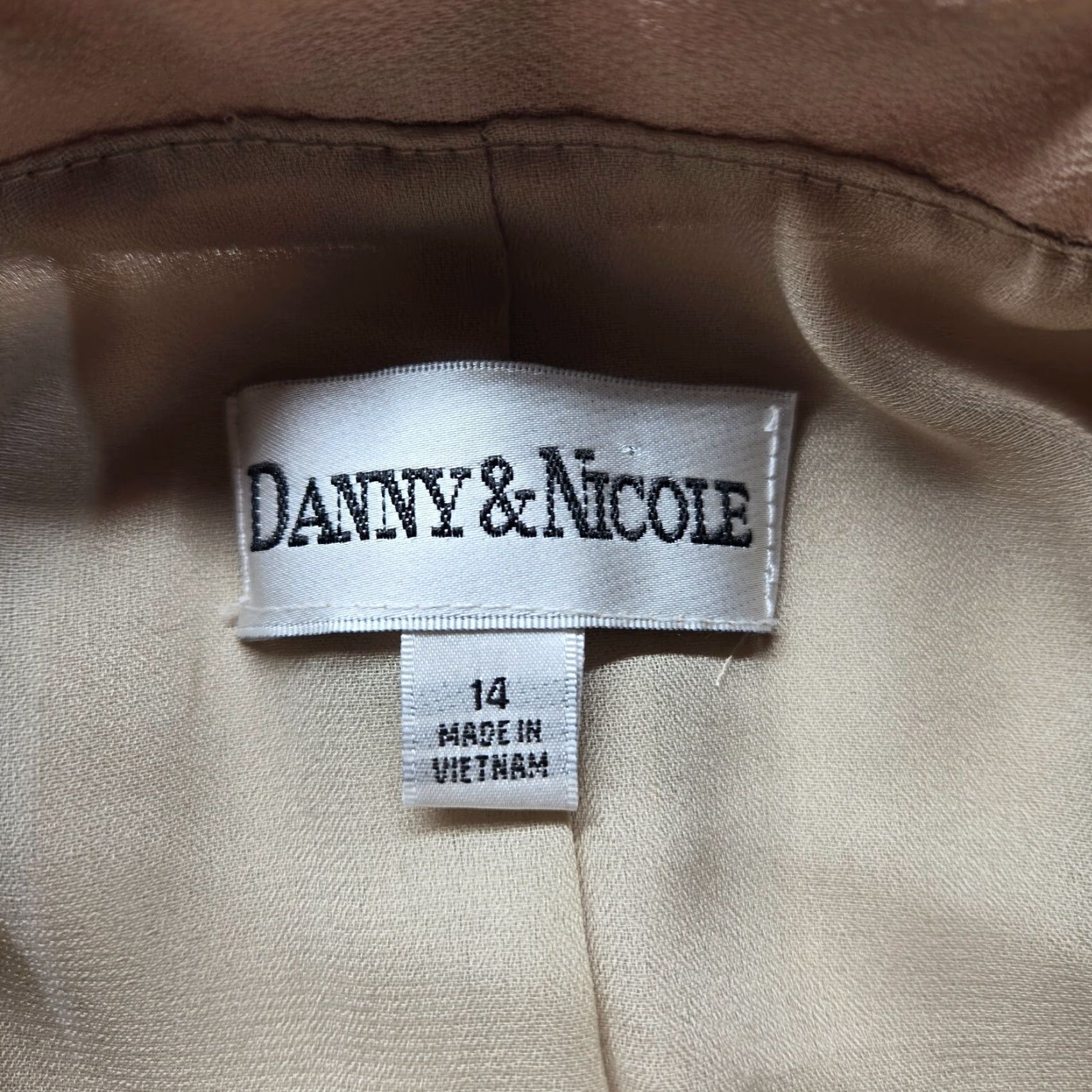 Vintage Danny & Nicole Jacket Women Adult 14 Beige Long Sleeve Button Front Lightweight 4-Button Blazer - 90s Style Mens Womens Size L / US 10 / IT 46 - 3 Thumbnail