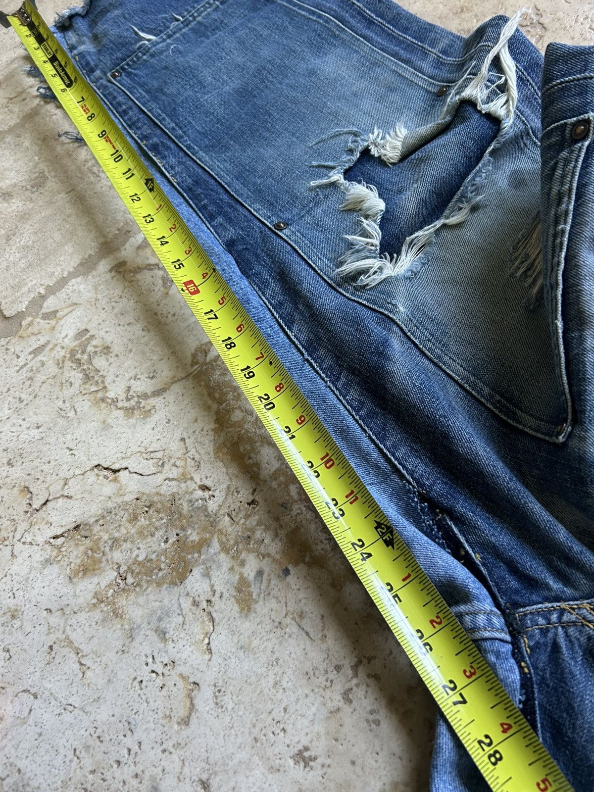 Evisu Crazy Rare Evisu Genes Buckleback Double Knee Selvedge Jeans Size US 30 / EU 46 - 11 Thumbnail
