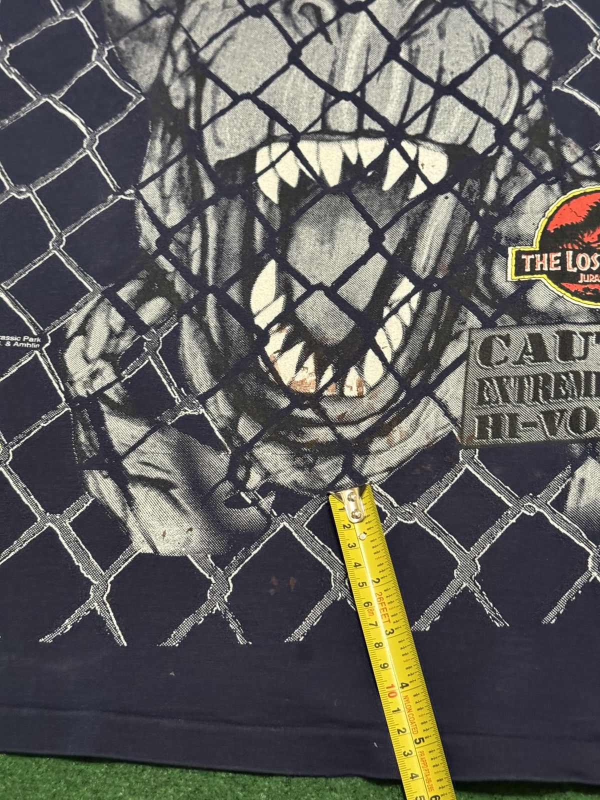 Vintage Jurassic Park T Rex Aop Movie Promo 90s RARE XL T Shirt Size US XL / EU 56 / 4 - 9 Thumbnail