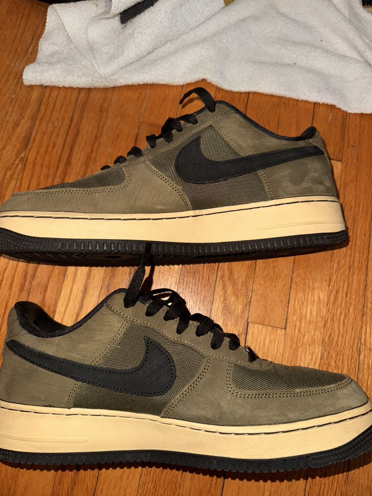 Nike × Undefeated Undefeated af1 vs dunk Air Force 1 Size US 11 / EU 44 - 2 Thumbnail