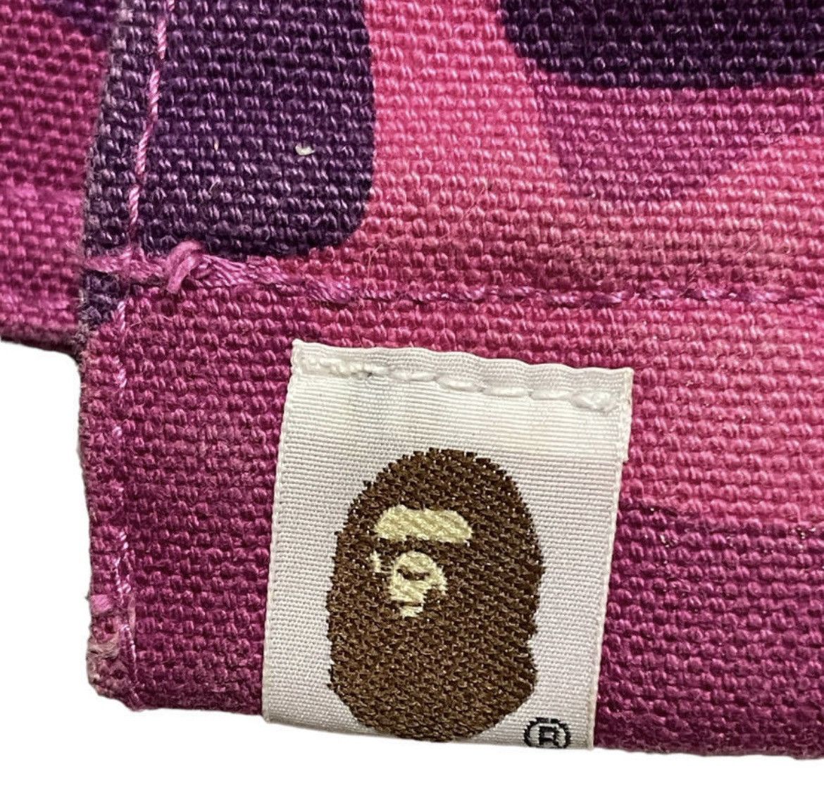 Bape × Carhartt RARE OG 2006 A BATHING APE X CARHARTT PURPLE CAMO JKT Size US M / EU 48-50 / 2 - 7 Thumbnail