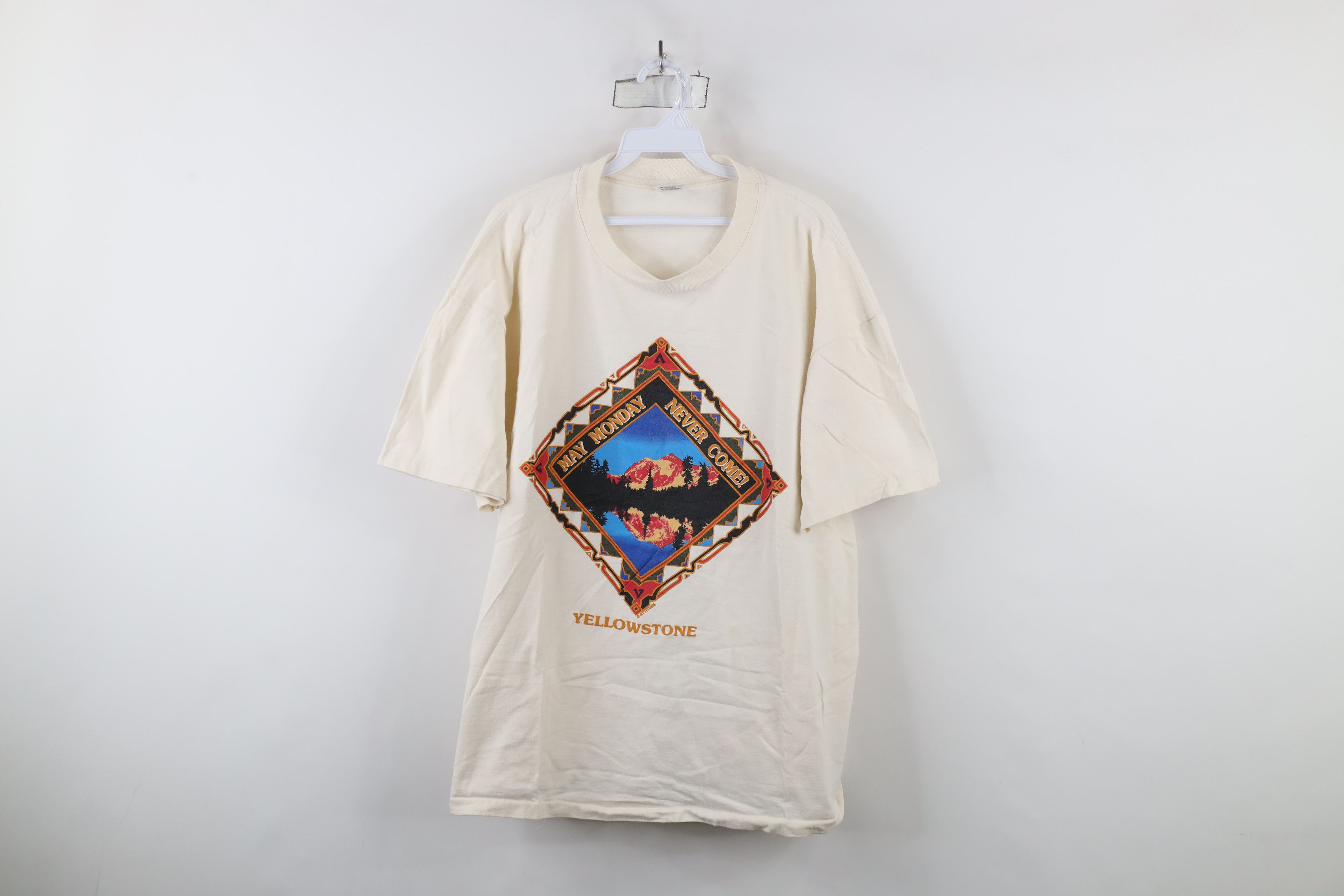 Vintage Vintage 90s Streetwear Come Yellowstone Park T-Shirt USA Size US XXL / EU 58 / 5 - 1 Thumbnail