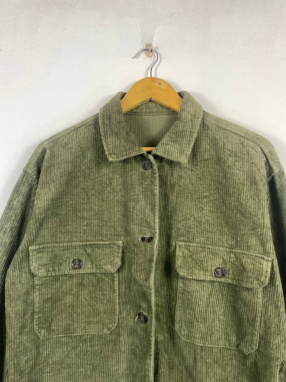 Japanese Brand japanese brand corduroy jacket nice design Size US L / EU 52-54 / 3 - 2 Thumbnail