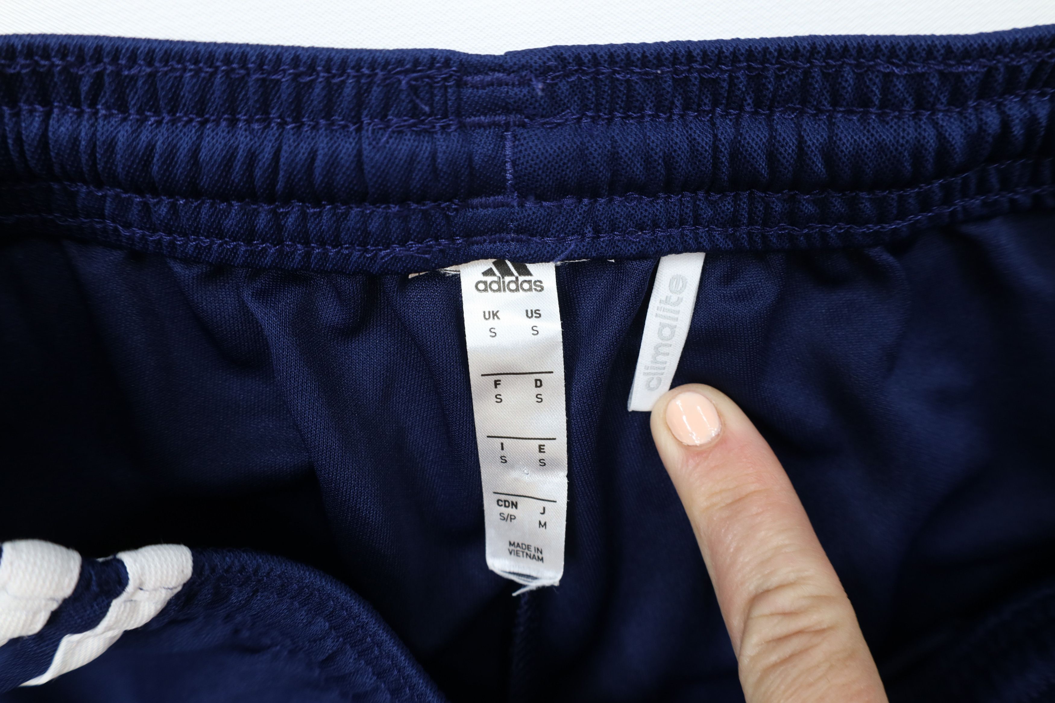 Adidas × Vintage Vintage Adidas Striped Running Jogging Soccer Shorts Blue Size US 30 / EU 46 - 5 Thumbnail
