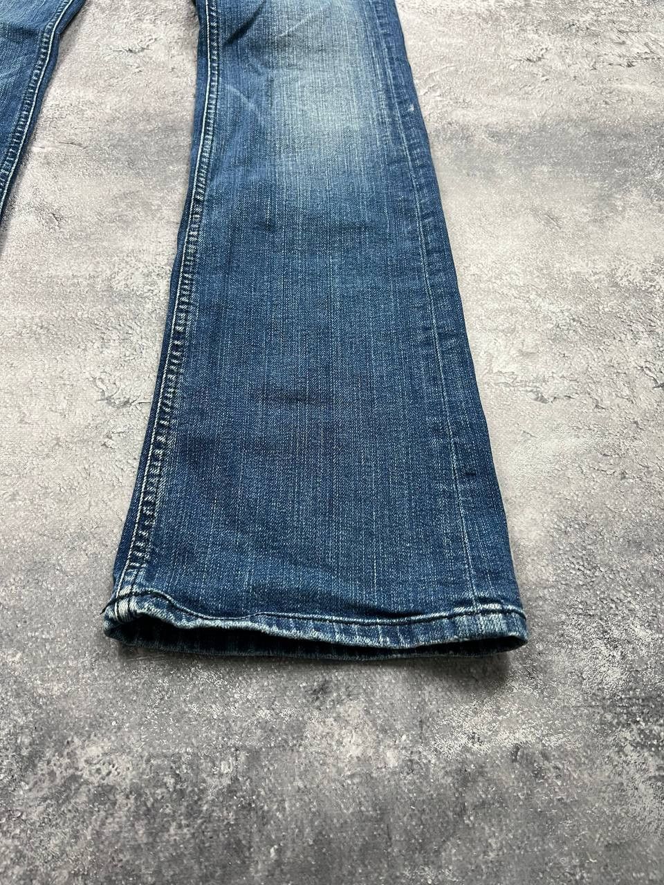 Diesel Vintage Diesel Jeans Flared Distressed Y2K Avant Garde Denim Size 32" / US 10 / IT 46 - 9 Thumbnail