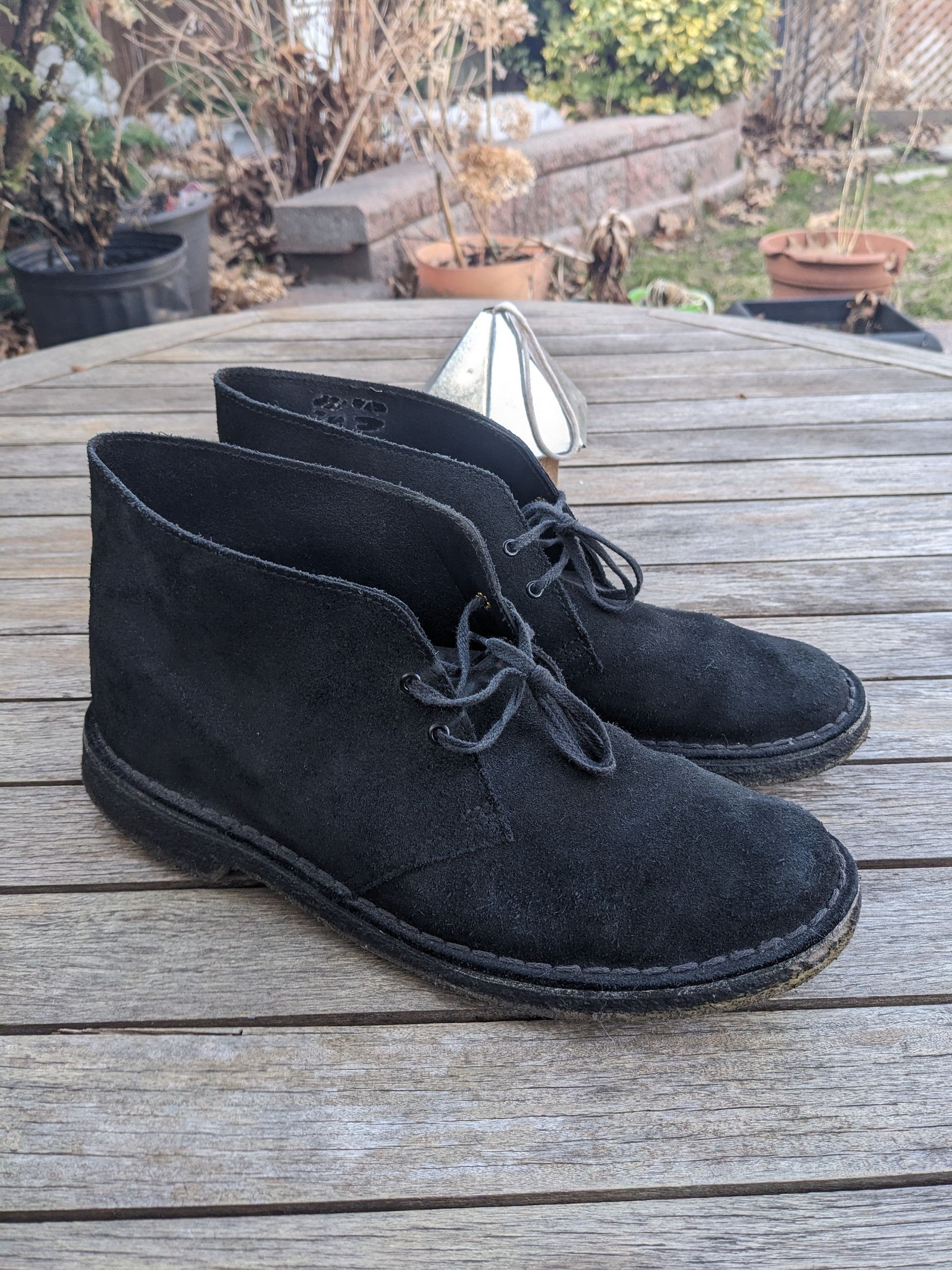 Clarks desert boots 10.5 2025