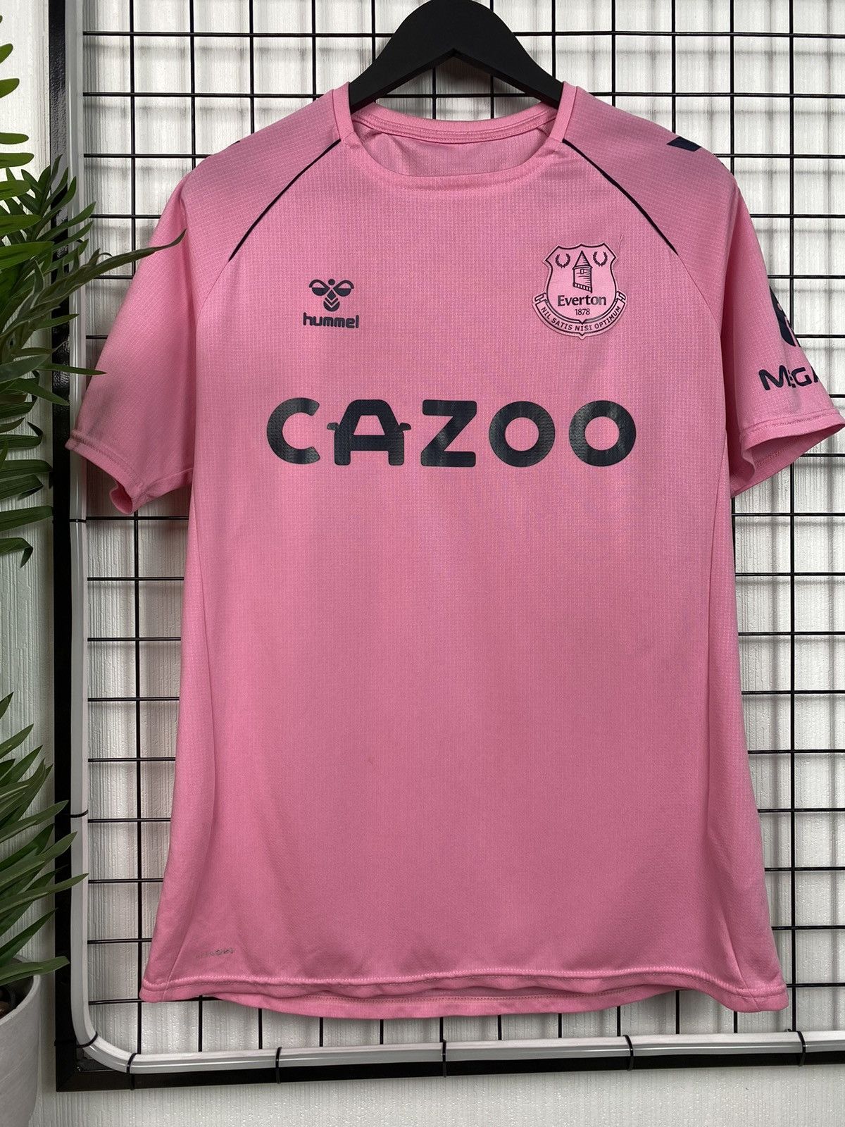 Other Everton soccer jersey 2020 2021 M pink Blokecore football Size US M / EU 48-50 / 2 - 2 Thumbnail