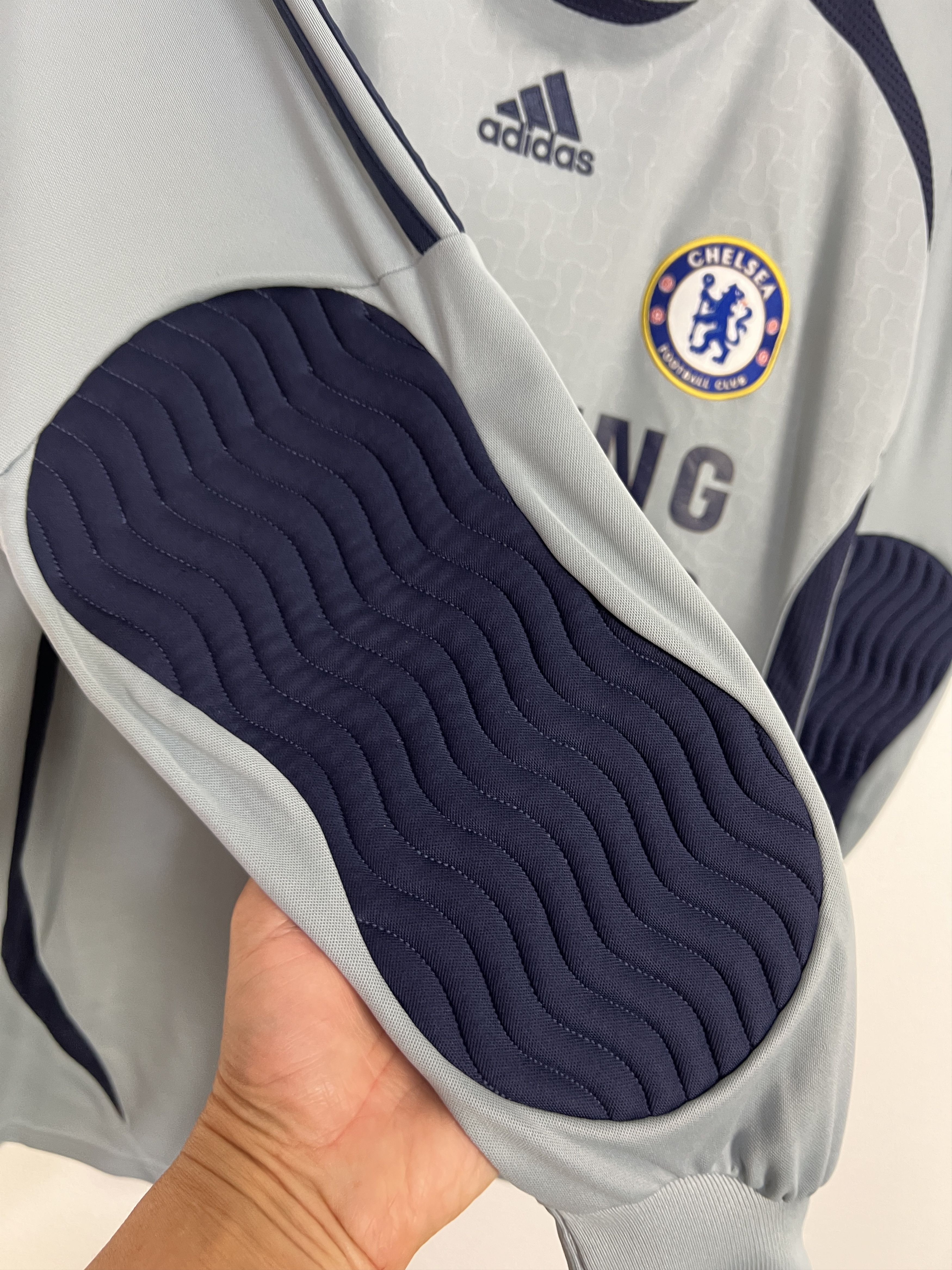 Adidas Chelsea Goalkeeper football shirt 2006 Soccer Adidas Jersey Size US L / EU 52-54 / 3 - 5 Thumbnail