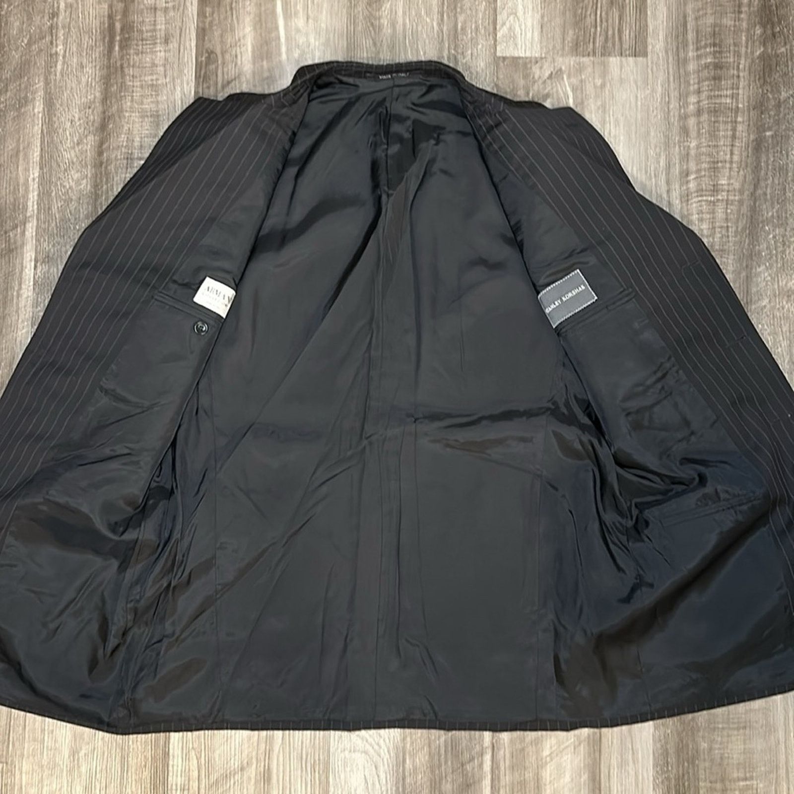 Armani Collezioni Armani Collezioni Made in Italy Pinstriped Jacket - 40S Size 40S - 6 Thumbnail