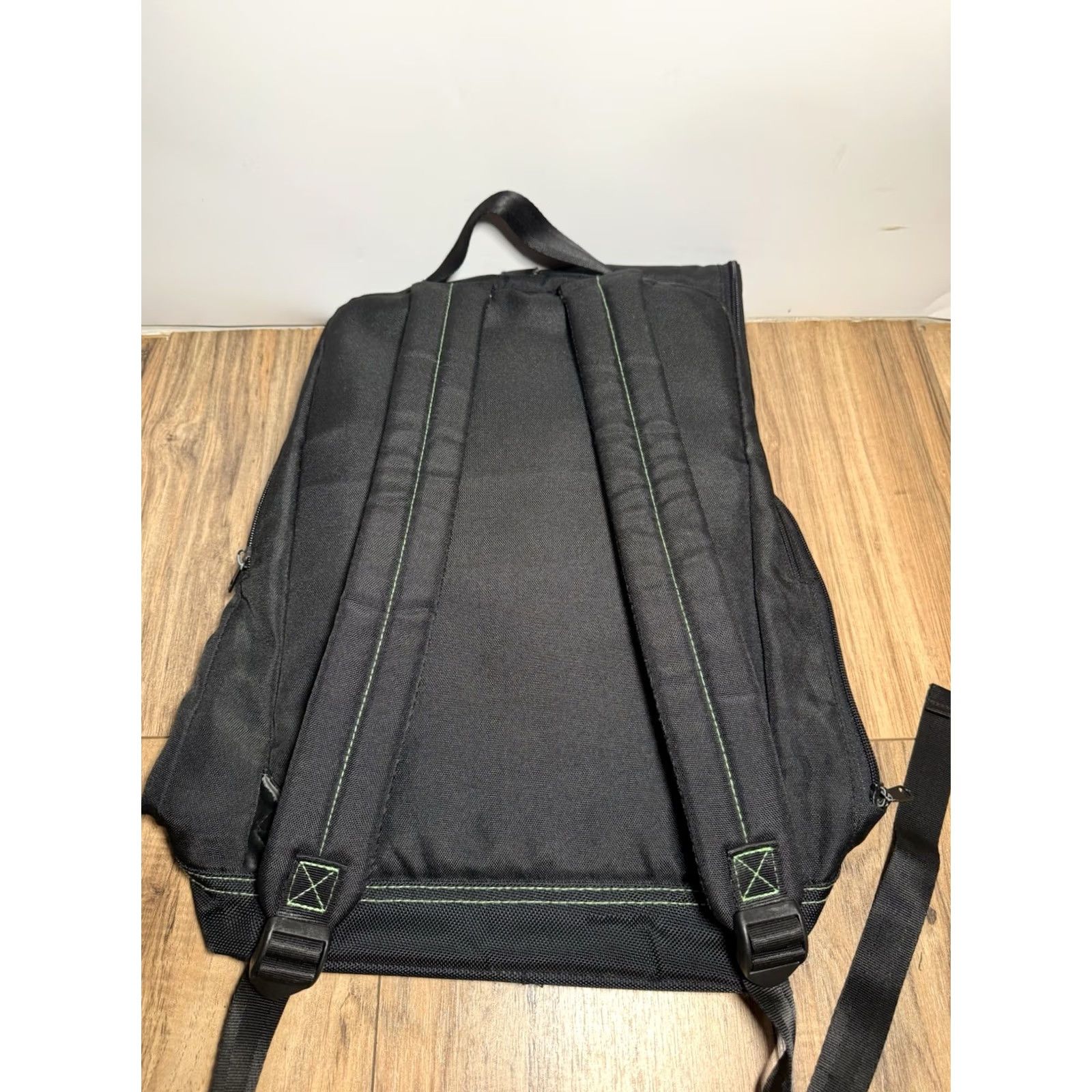 Vintage ThinkGeek Bag of Holding Backpack Black Dungeons & Dragons Rolltop Casual 18”x12” Size ONE SIZE - 5 Thumbnail