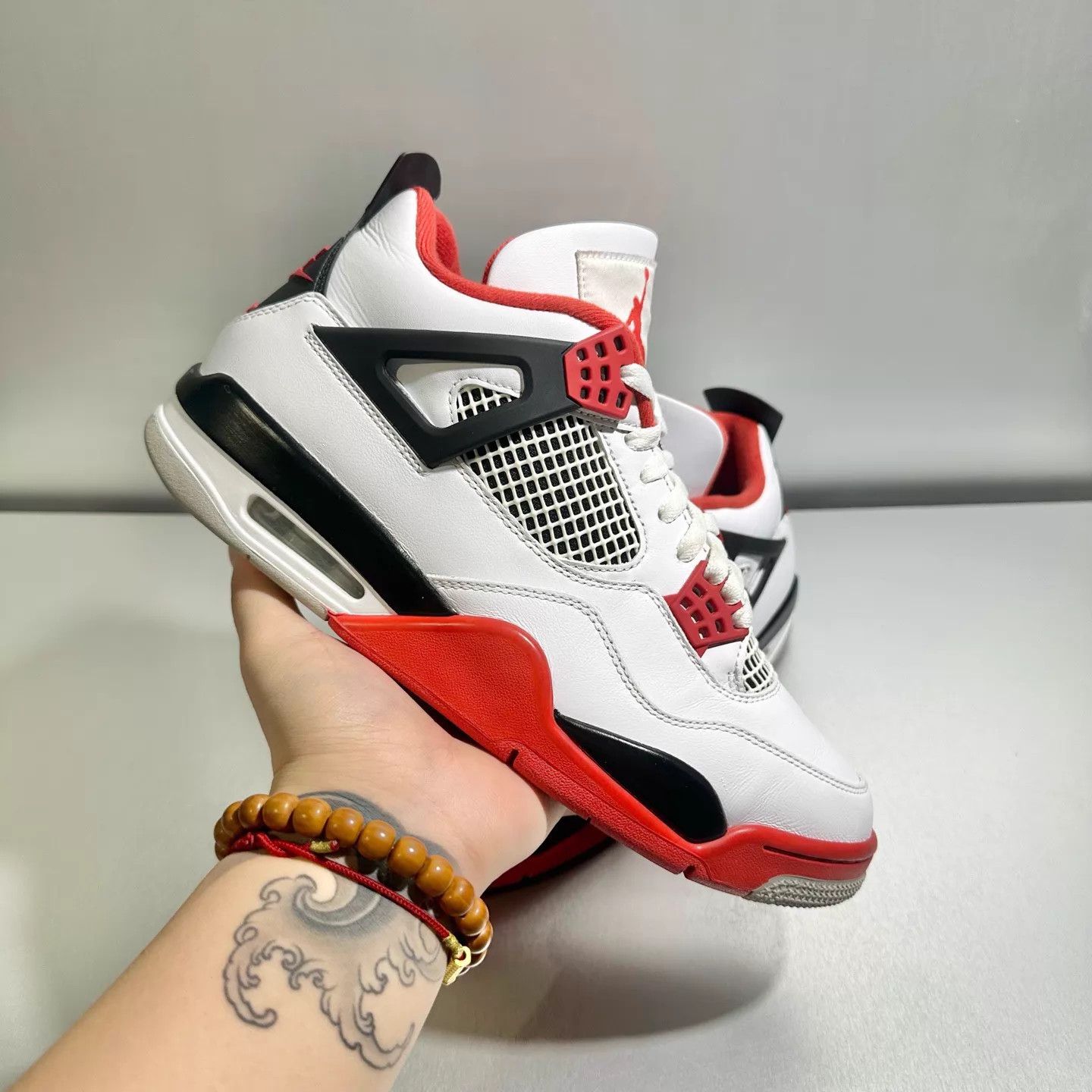 Nike Air Jordan 4 "Flame Red" Size 44.5 Worn Once Mint Size US 11.5 / EU 44-45 - 9 Thumbnail