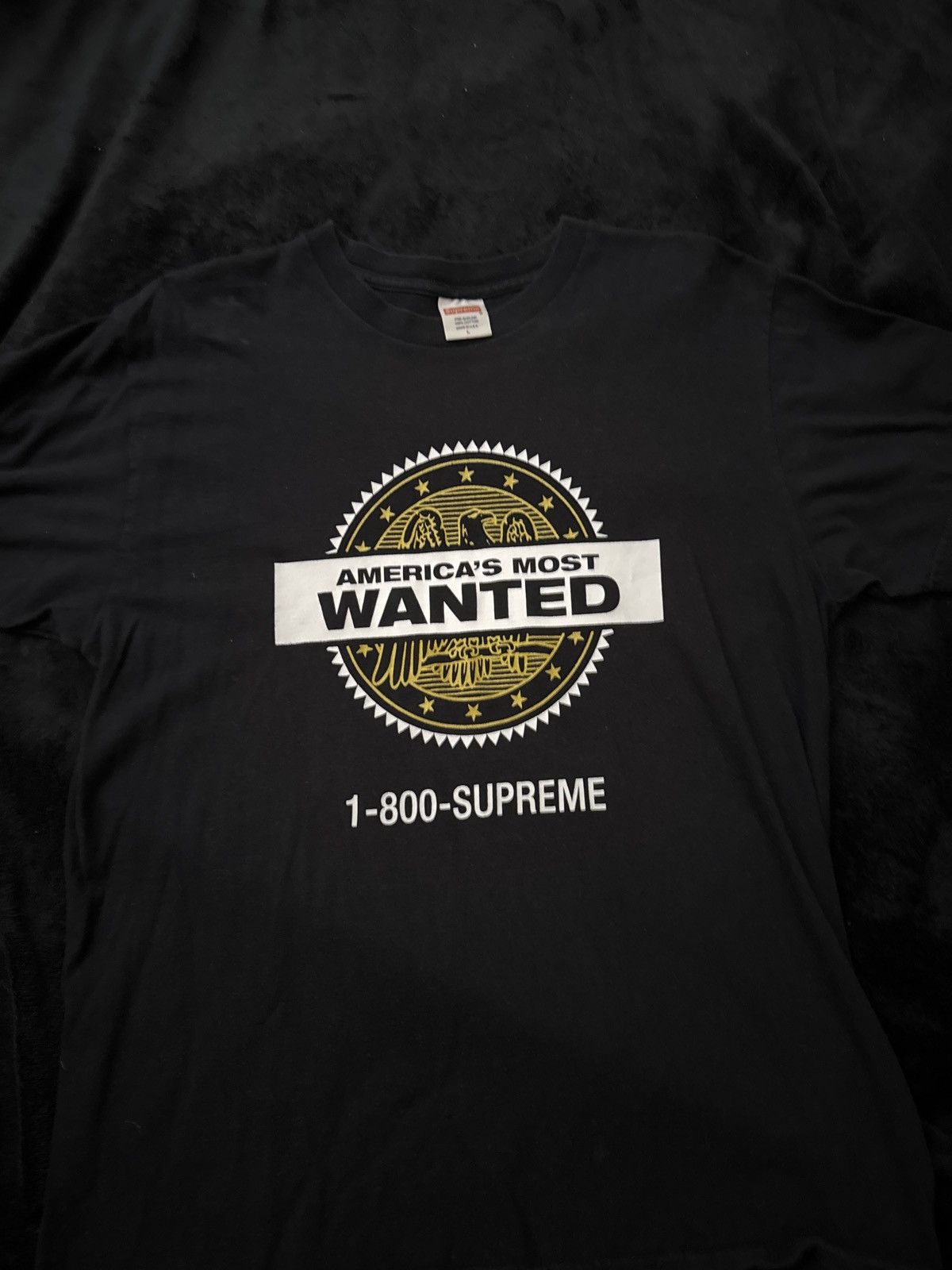 Supreme Supreme America’s most wanted tee Size US L / EU 52-54 / 3 - 2 Thumbnail